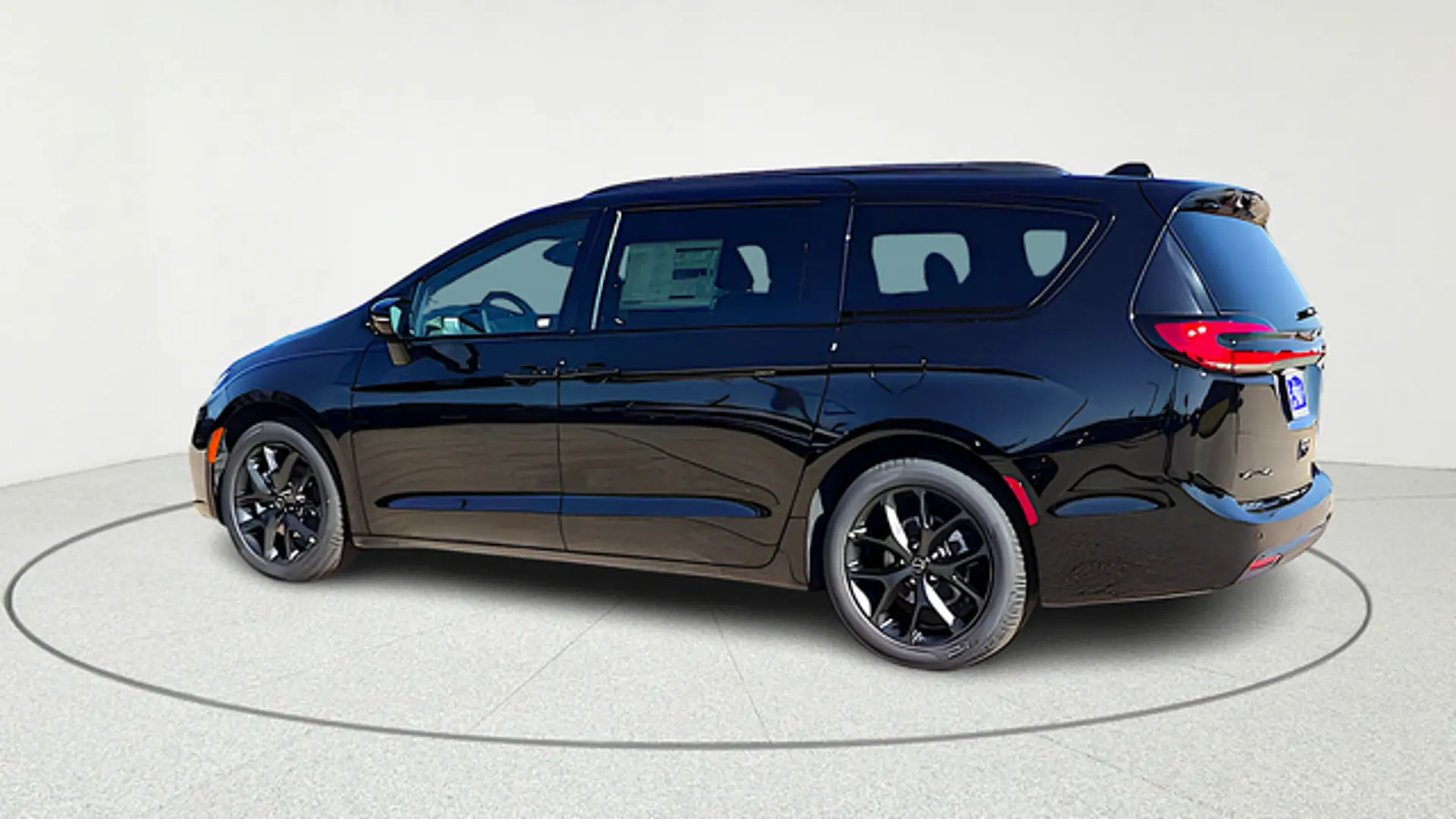 2026 Chrysler Pacifica Select photo 5