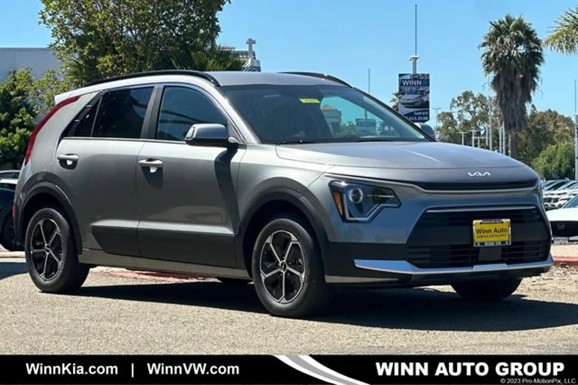 2026 Kia Niro EX HEV's photo