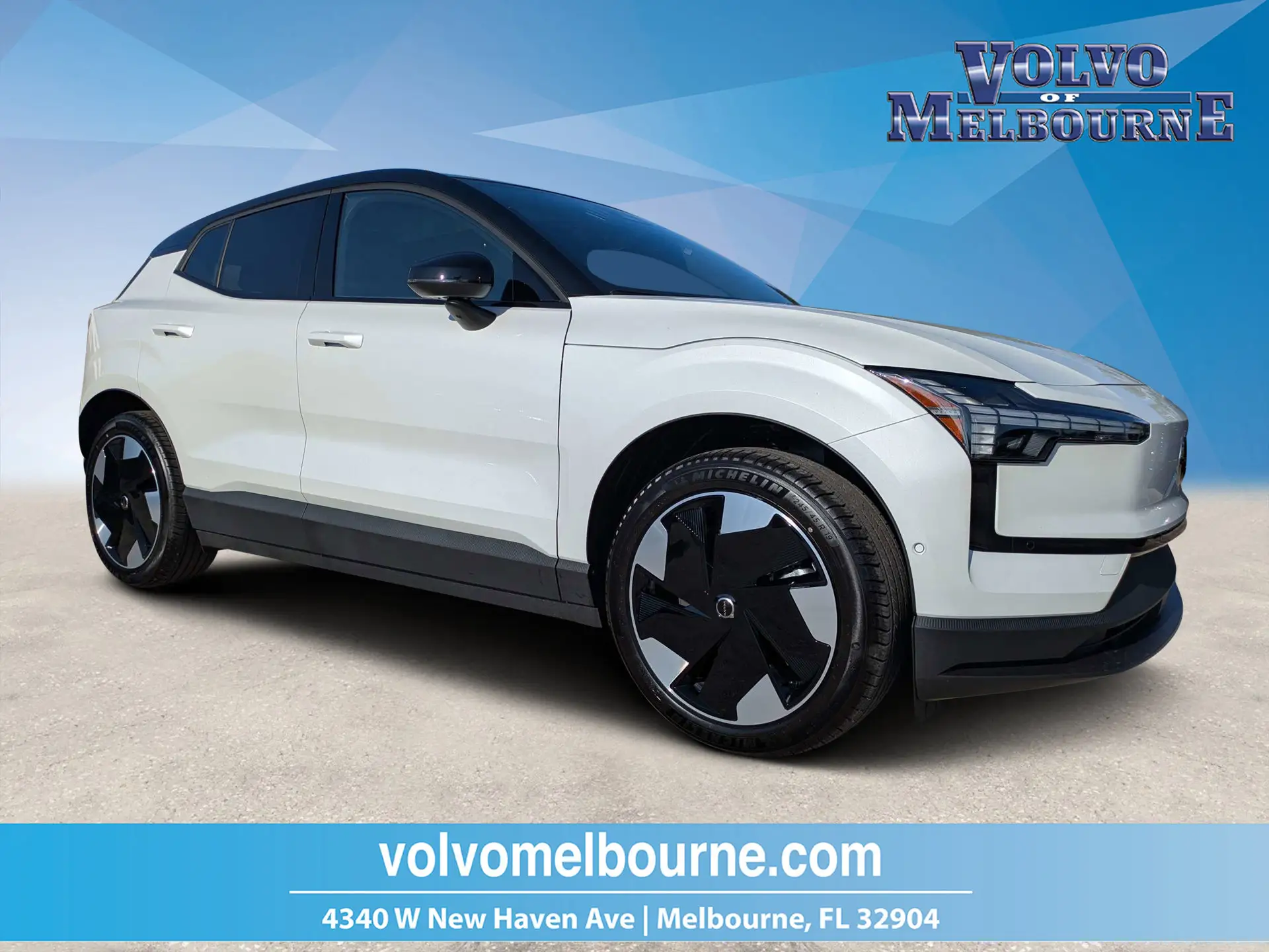 2025 Volvo EX30 Twin Motor Performance Ultra photo 1