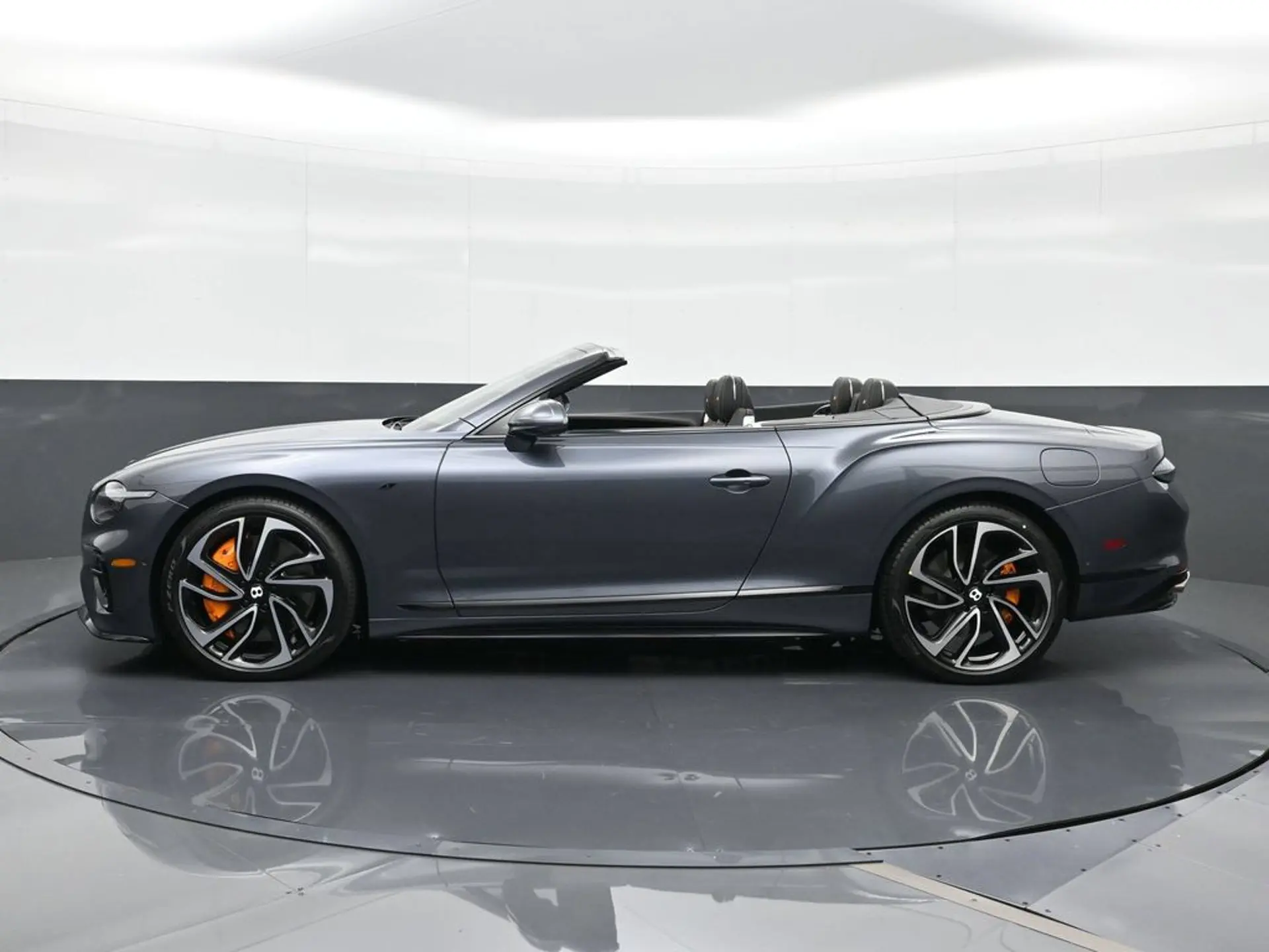 2026 Bentley Continental GT undefined photo 5