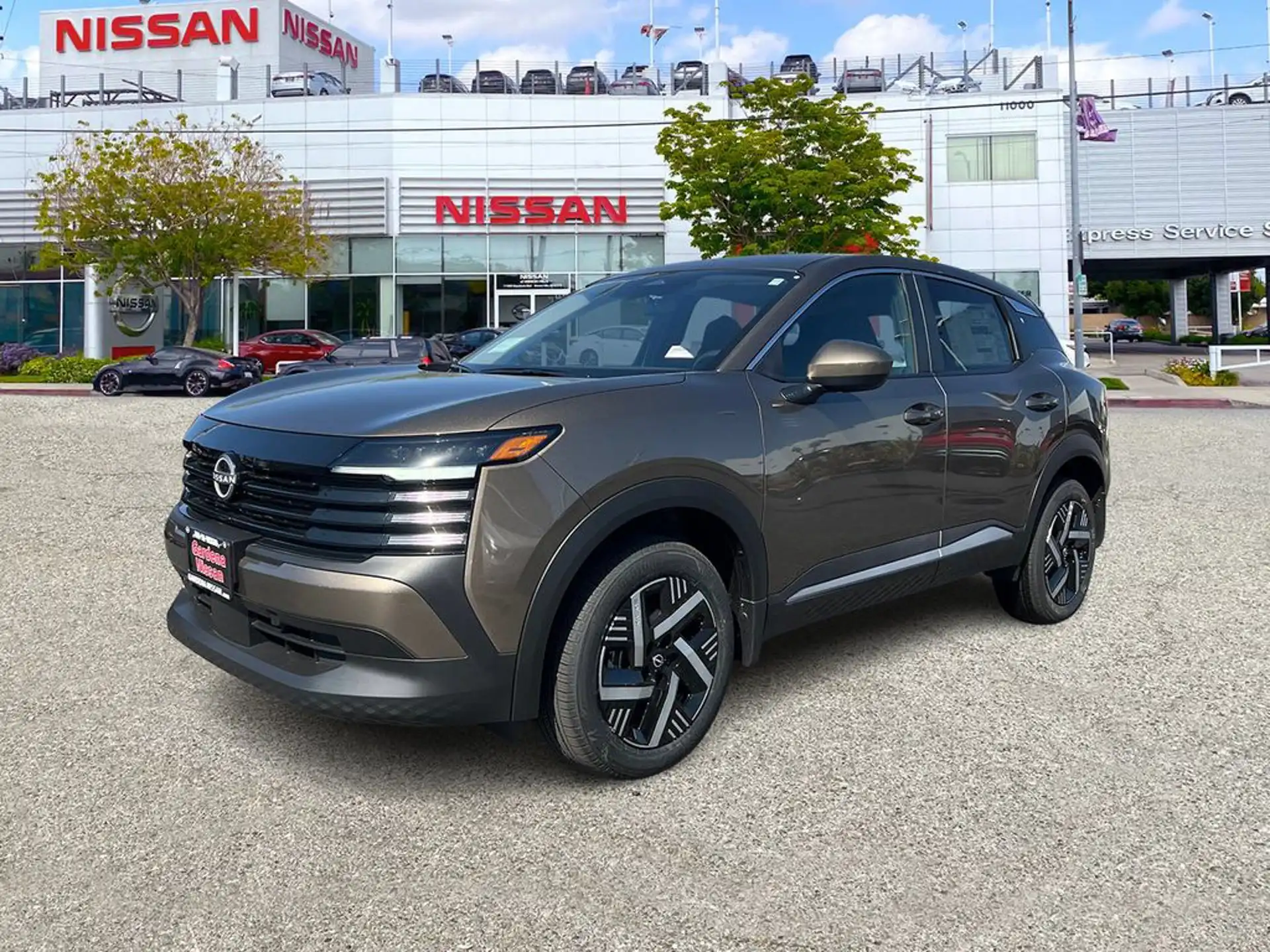 2026 Nissan Kicks 2.0 SV's photo