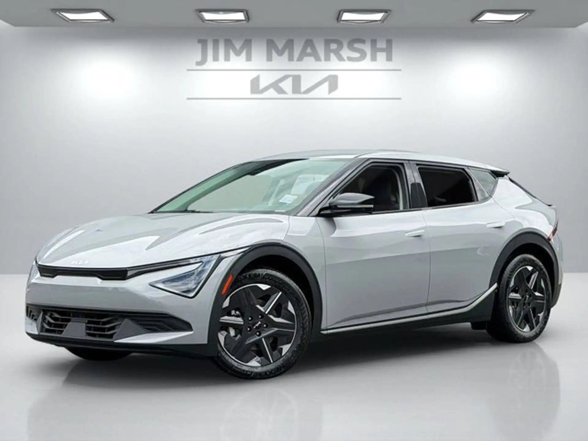 2026 Kia EV6 Light L/R's photo