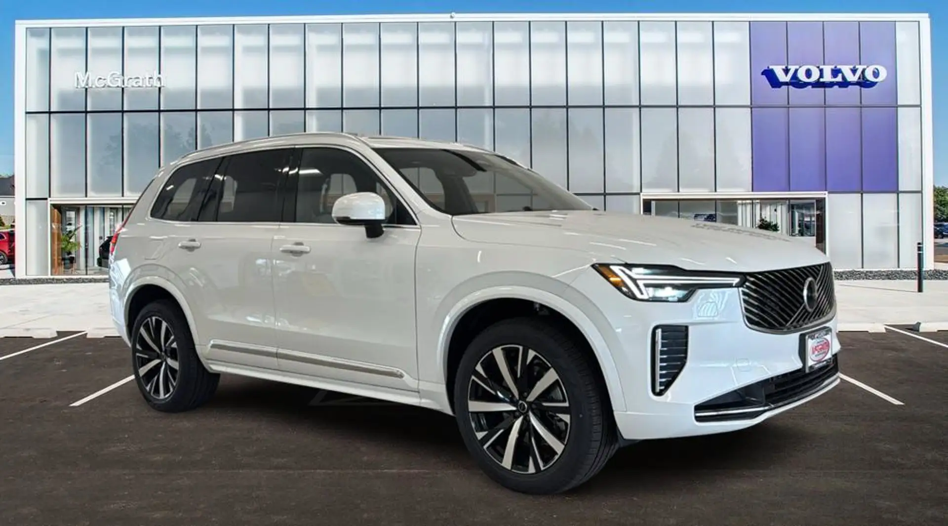2026 Volvo XC90 B5 Core Bright 4WD photo 1