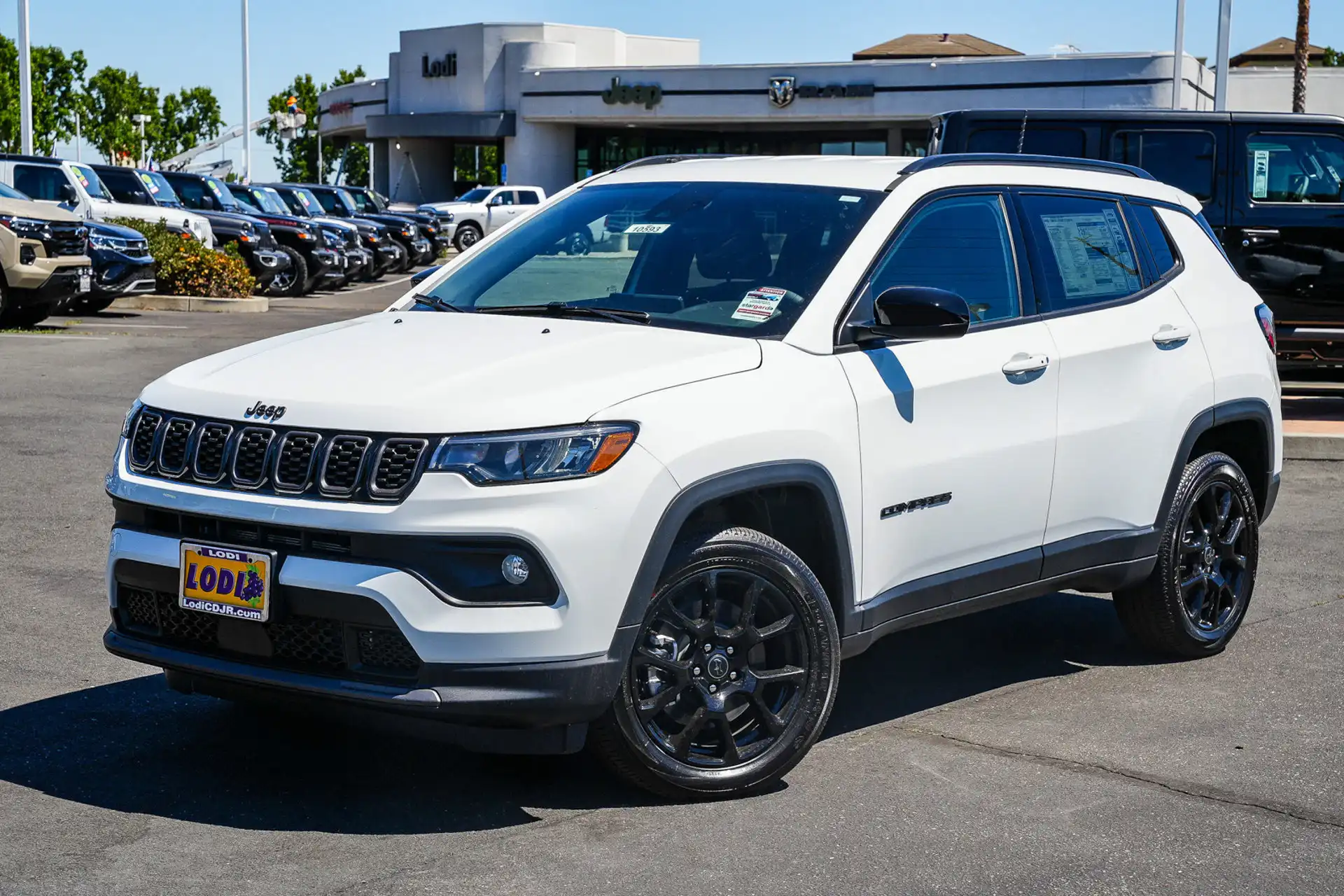 2026 Jeep Compass Altitude 4X4's photo