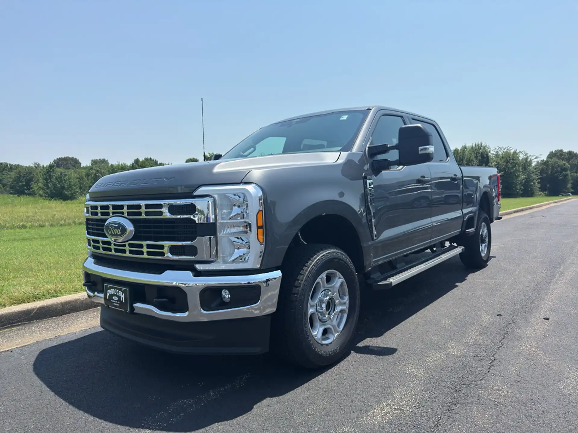2026 Ford F-250 XLT 4x4 Crew Cab 6-3/4' Box's photo