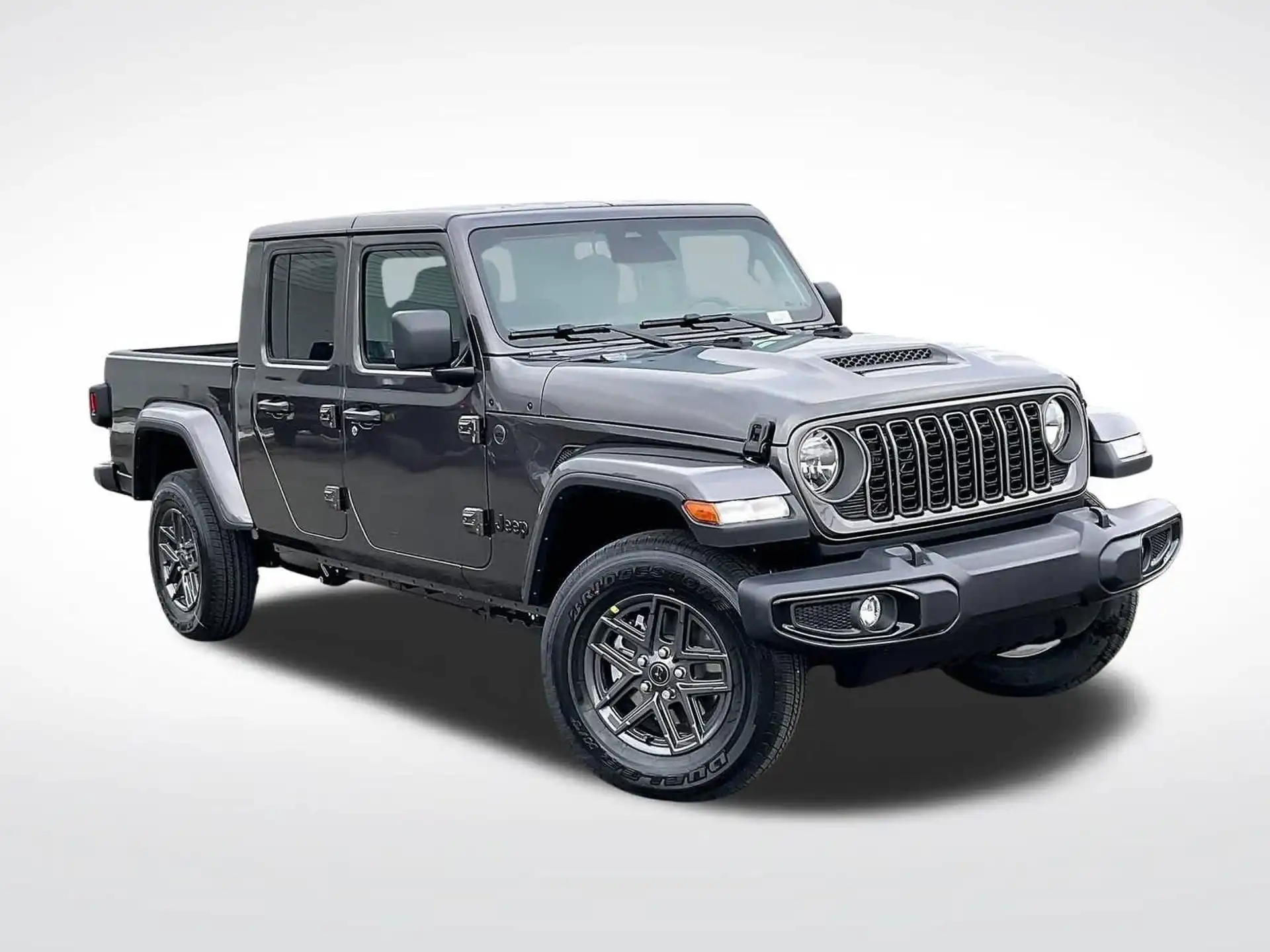 2026 Jeep Gladiator Sport S Auto's photo
