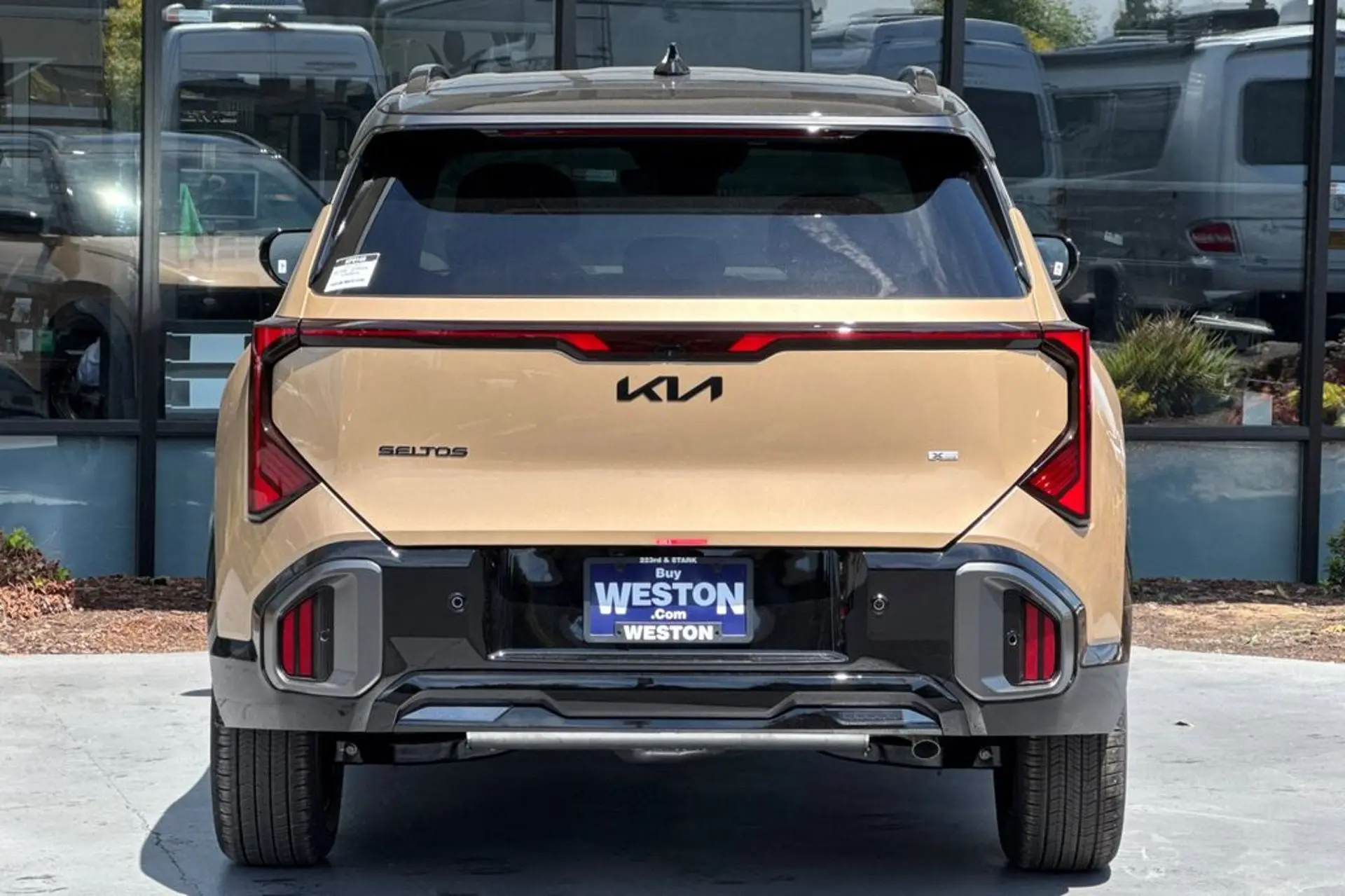 2027 Kia Seltos X-Line S AWD photo 5