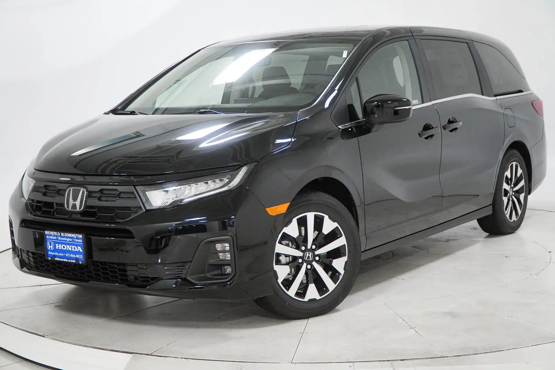 2026 Honda Odyssey EX-L's photo