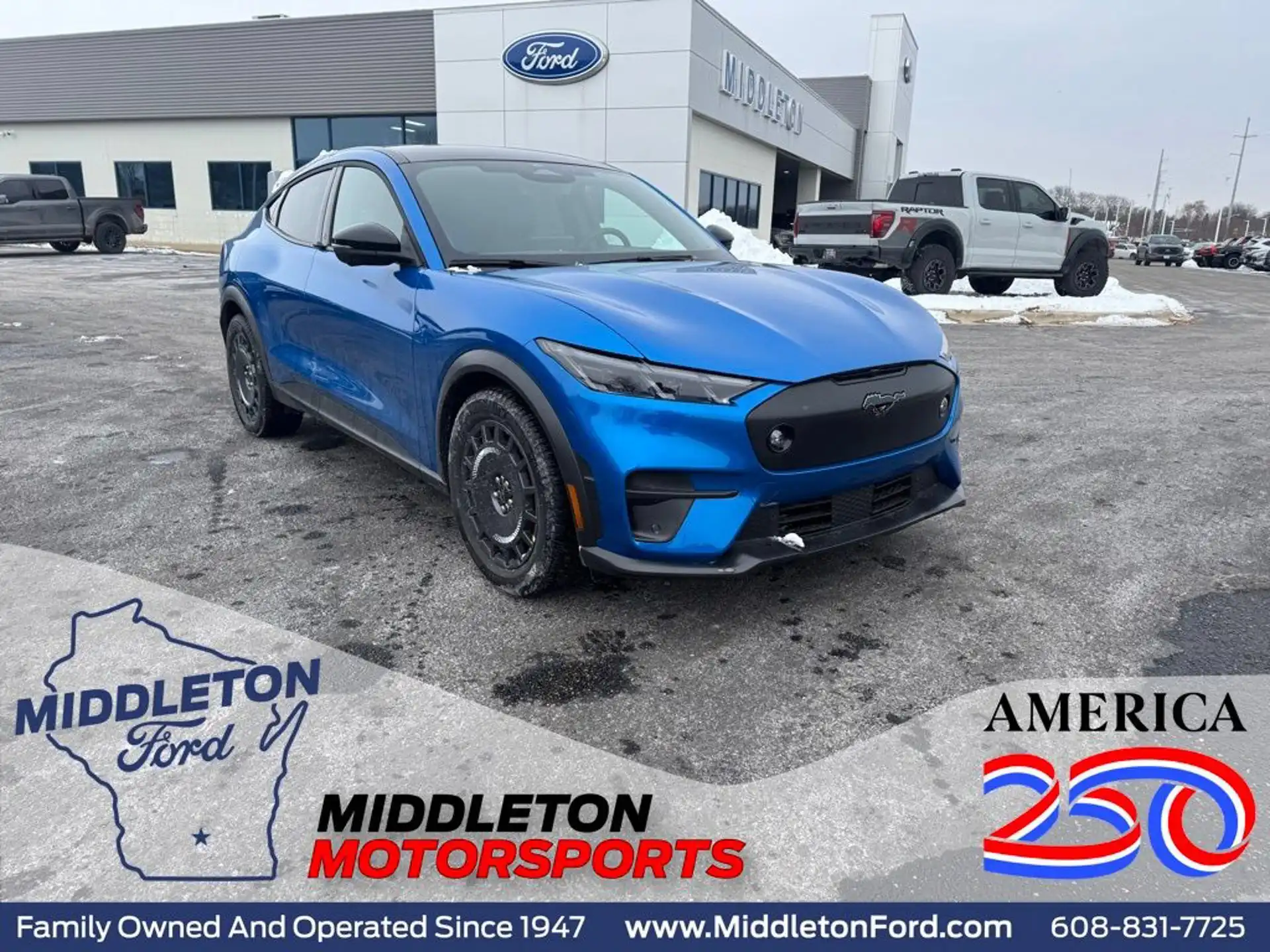 2025 Ford Mustang-Mach-e GT's photo