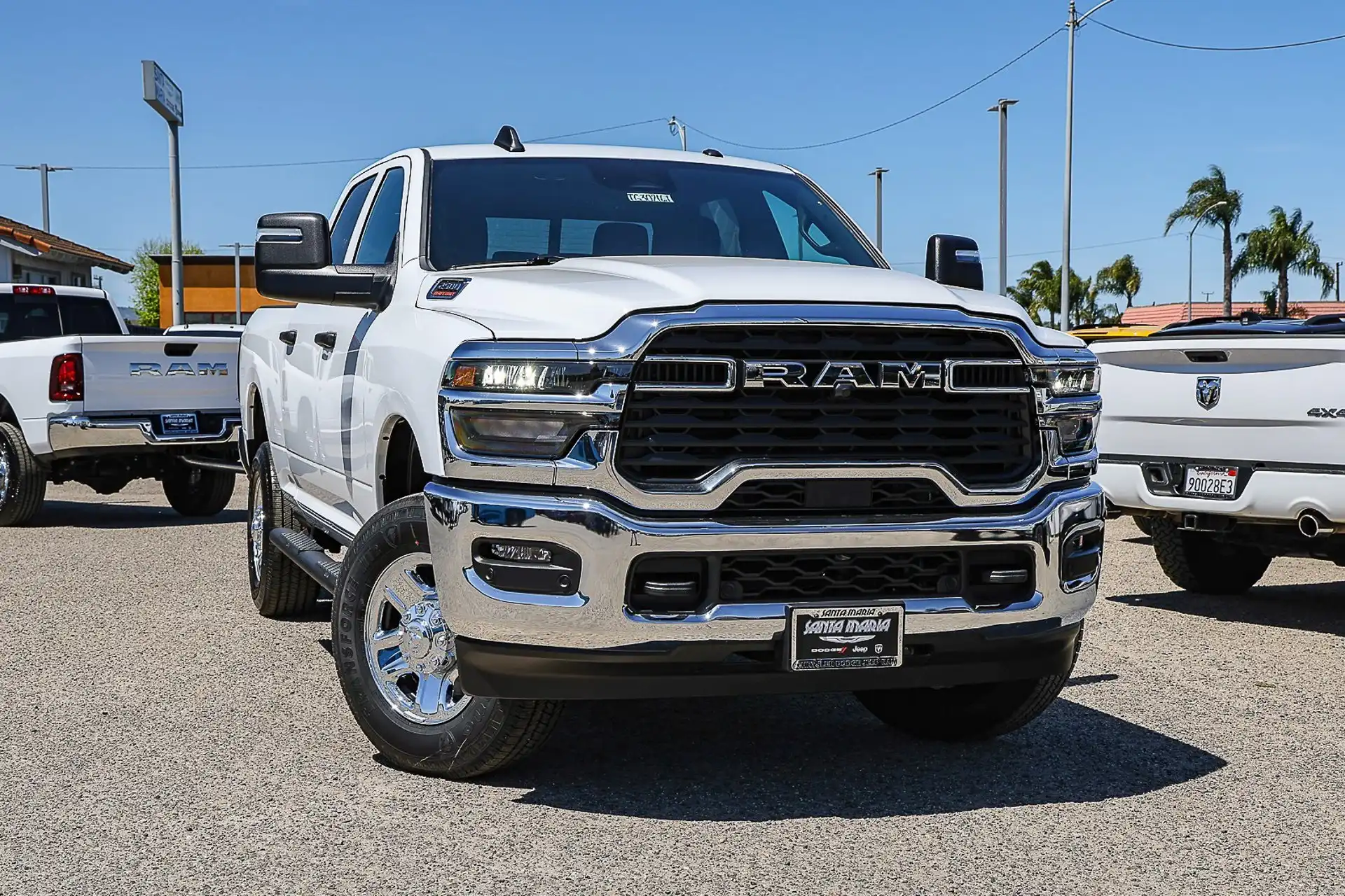 2026 RAM 2500 Tradesman 4X4 Crew Cab SWB's photo