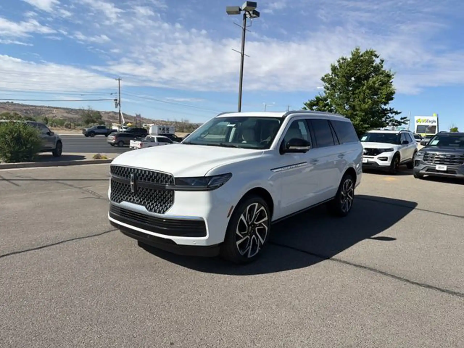 2026 Lincoln Navigator Reserve 4WD's photo