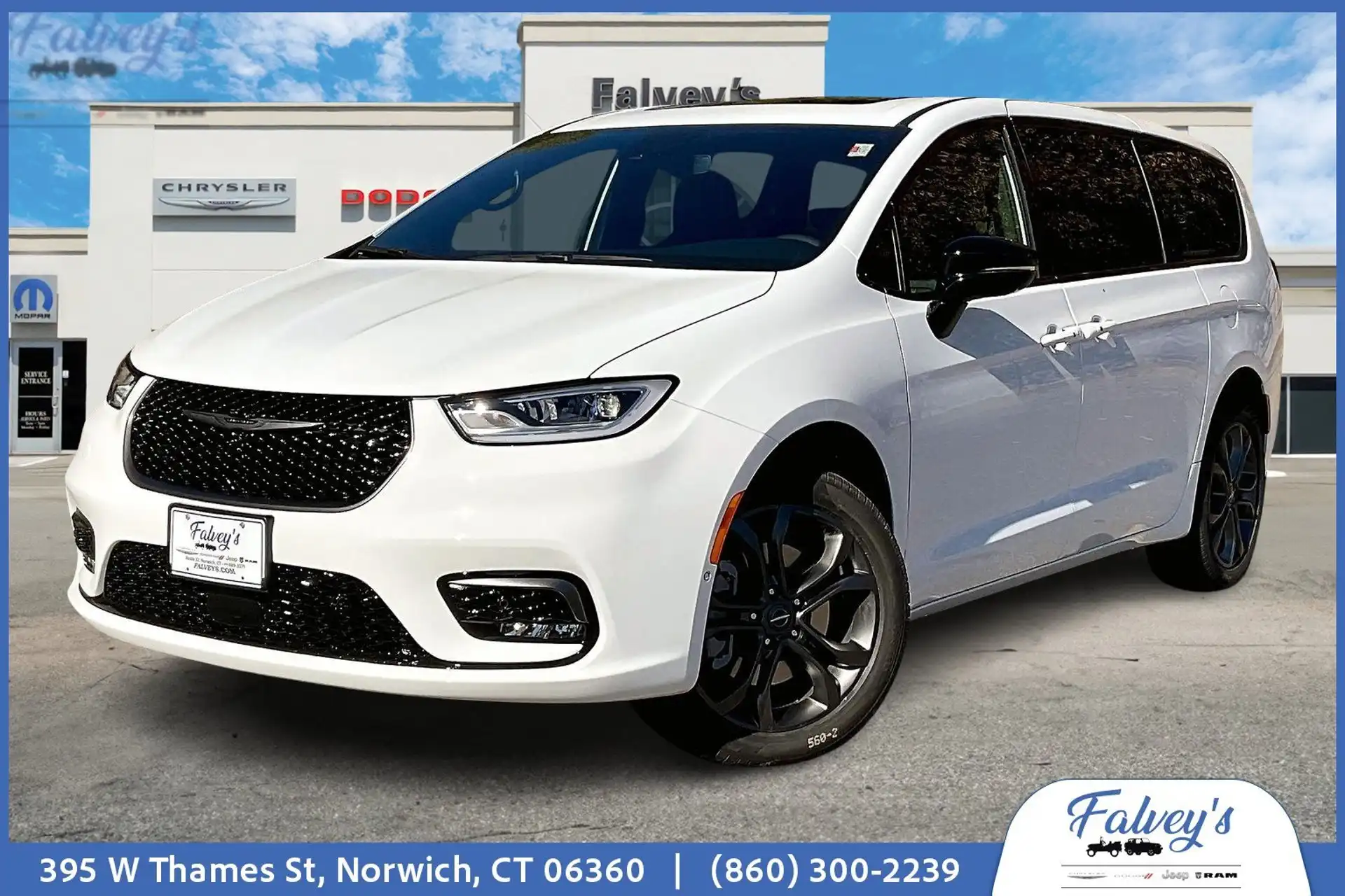 2026 Chrysler Pacifica Select AWD's photo