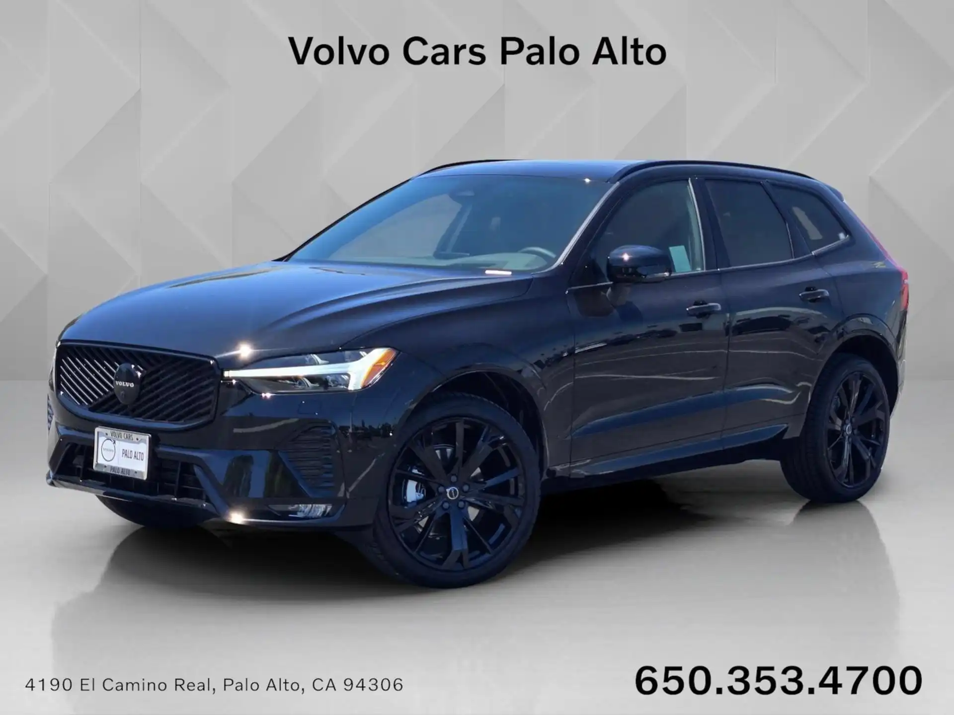 2026 Volvo XC60 B5 Ultra Black Edition Theme AWD's photo