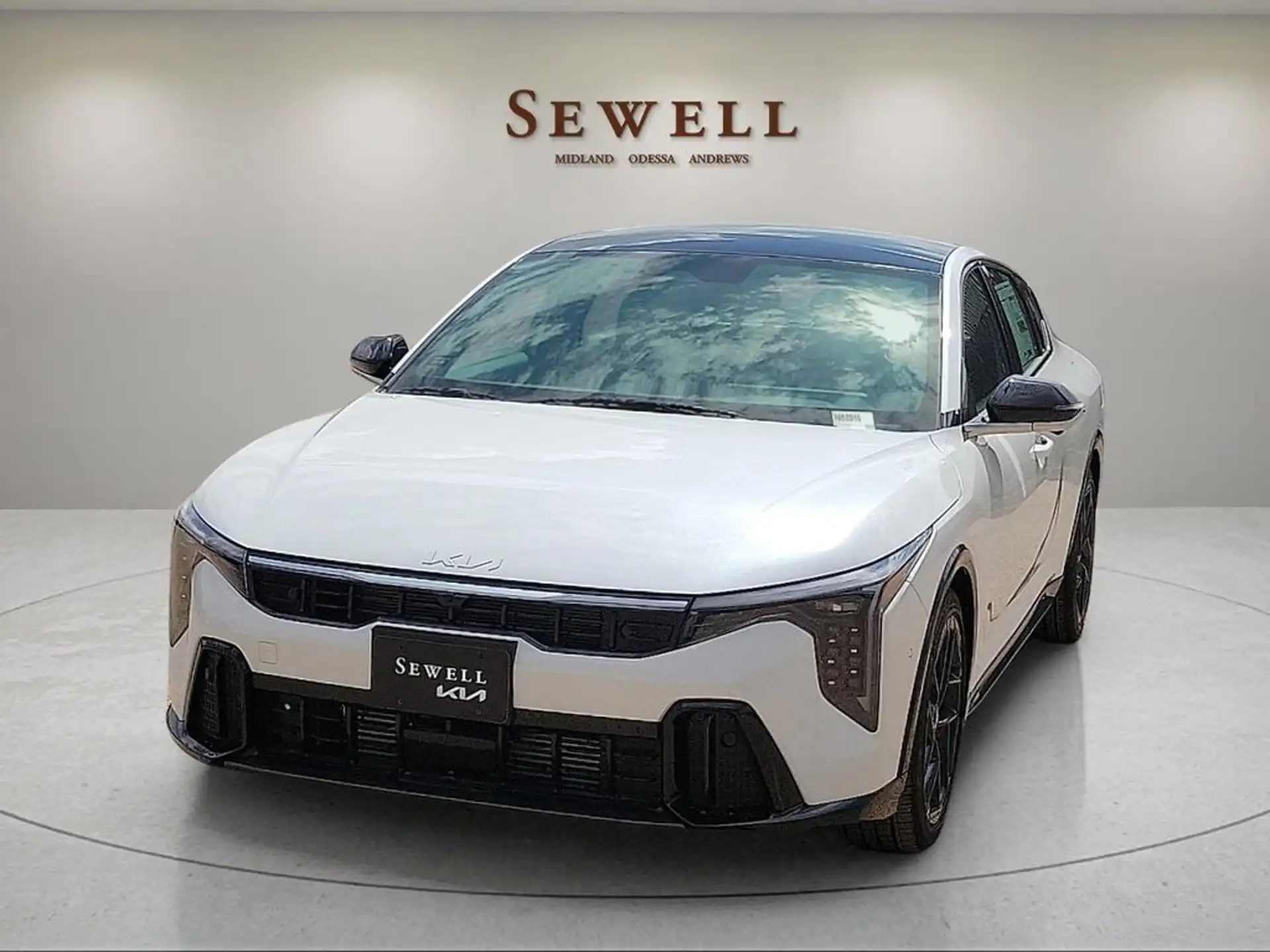 2026 Kia K4 GT-Line Turbo AT's photo