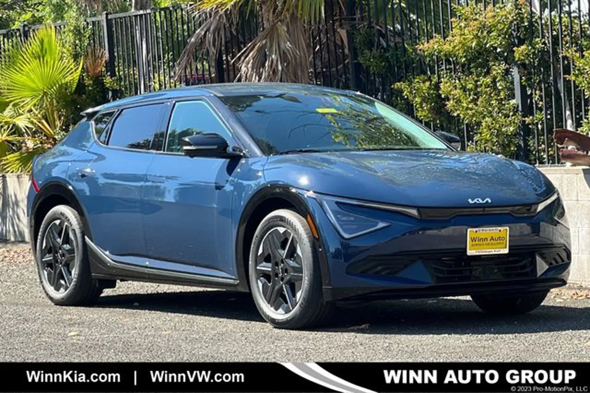 2026 Kia EV6 Wind photo 1