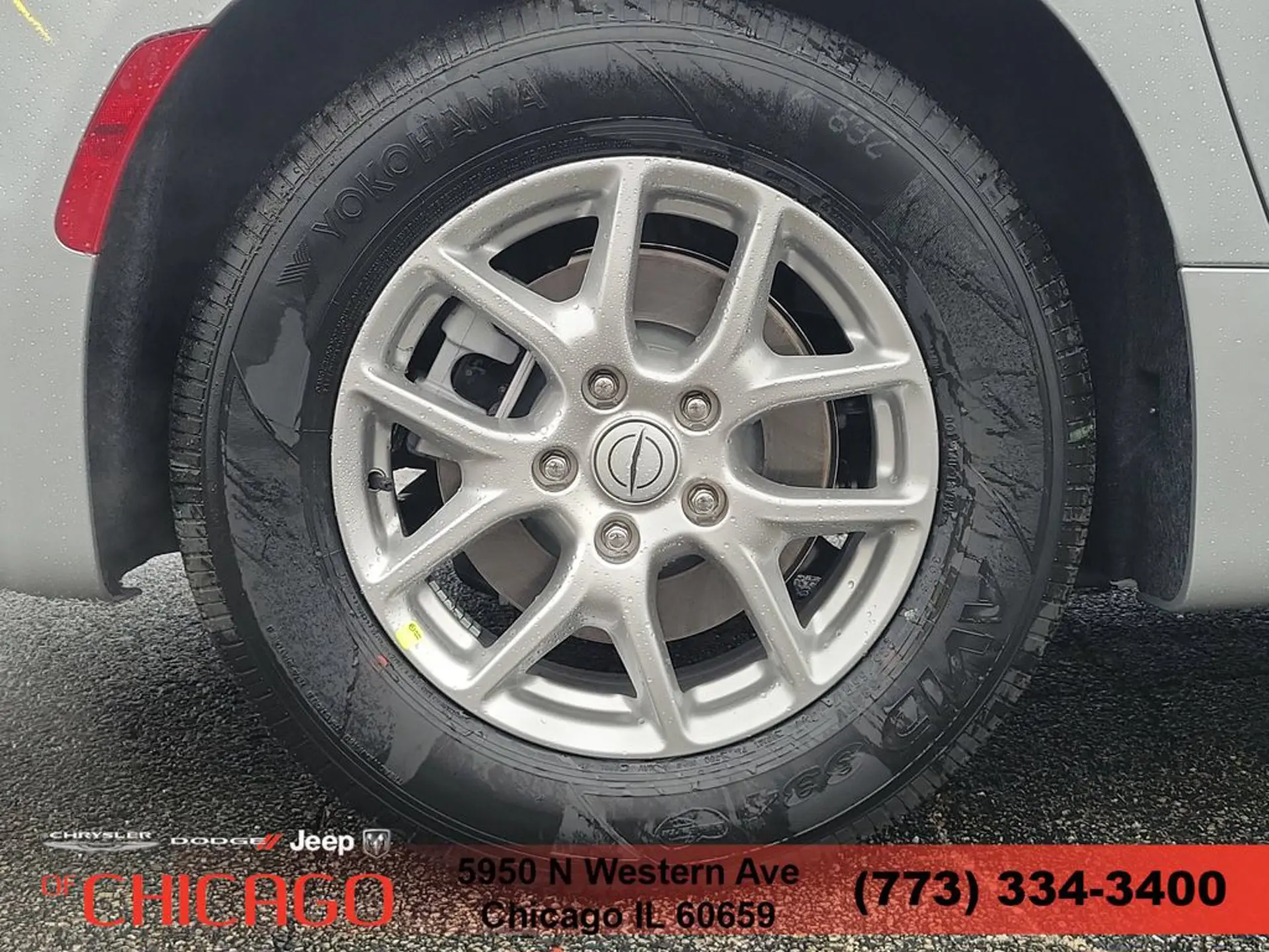 2026 Chrysler Pacifica Select photo 5