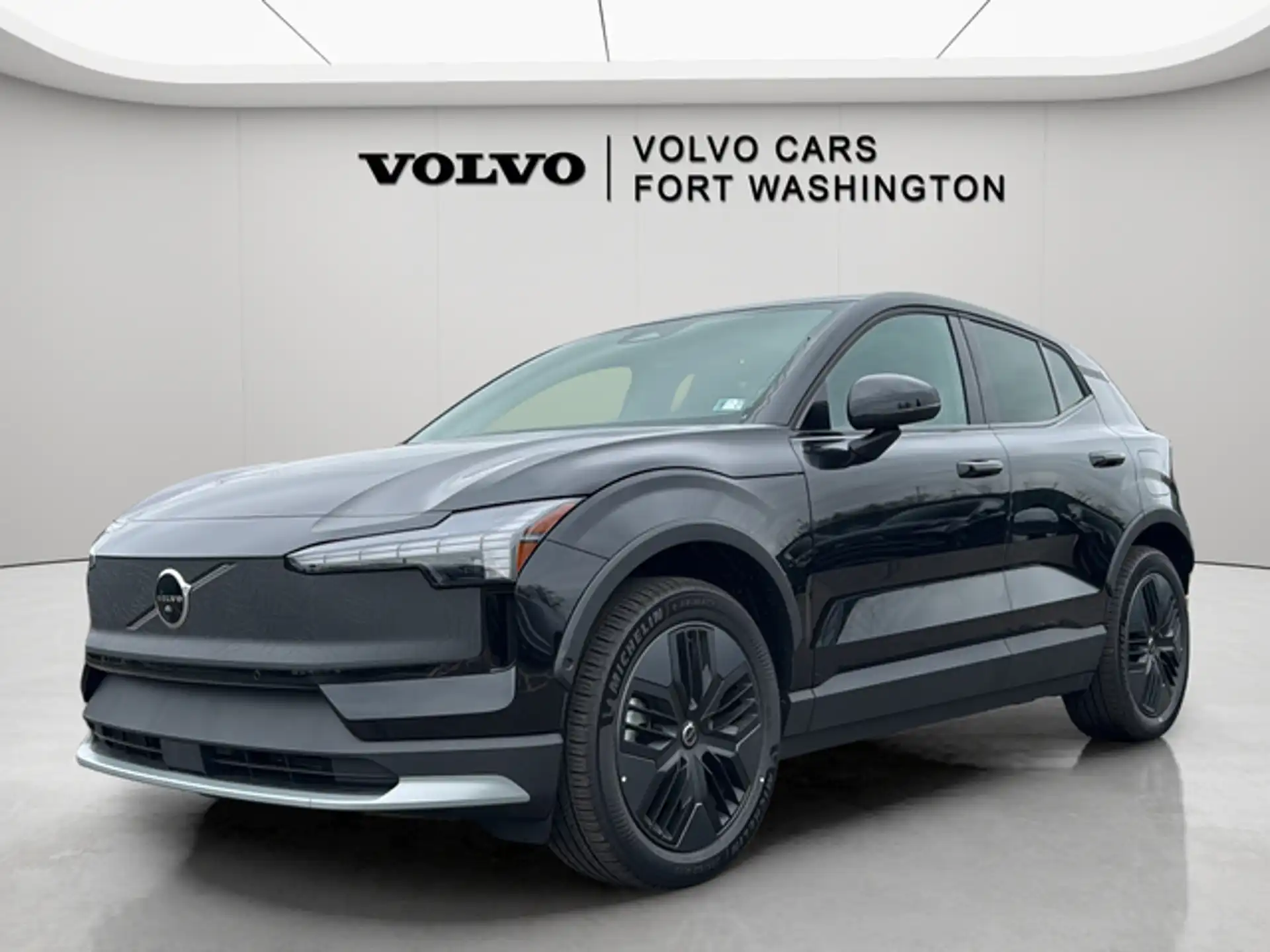 2026 Volvo EX30 Twin Motor Cross Country Ultra's photo