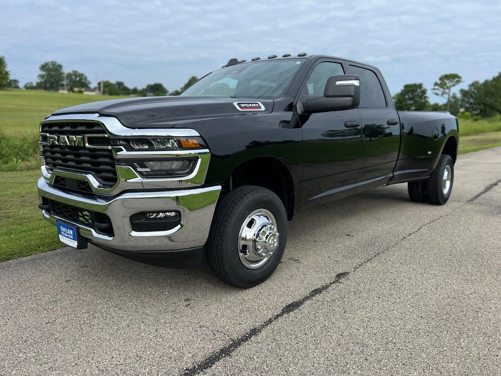 2026 RAM 3500 Tradesman 4X4 Crew Cab LWB's photo