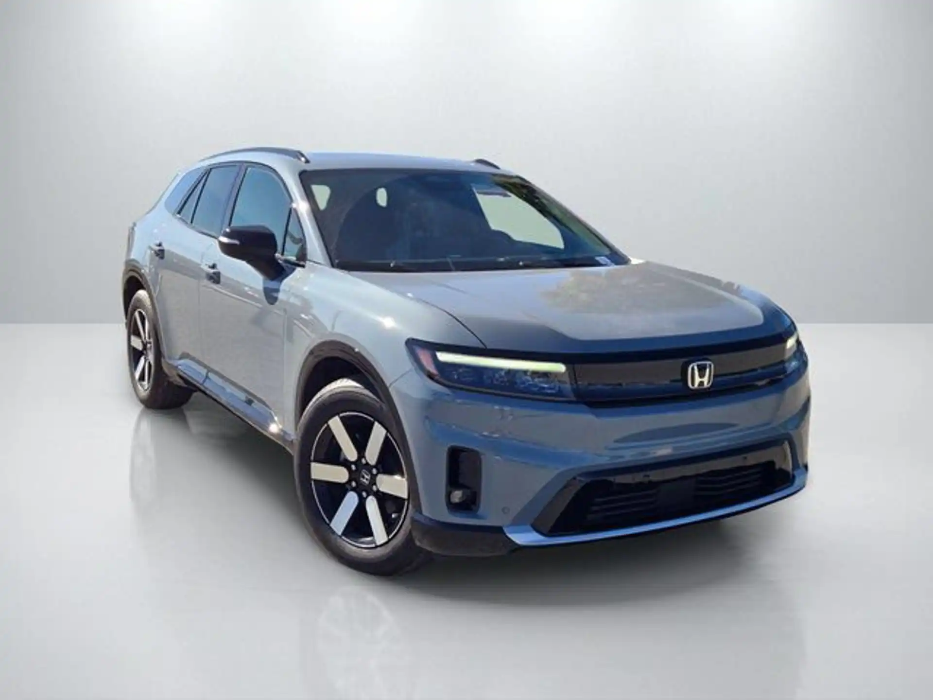 2026 Honda Prologue Touring's photo