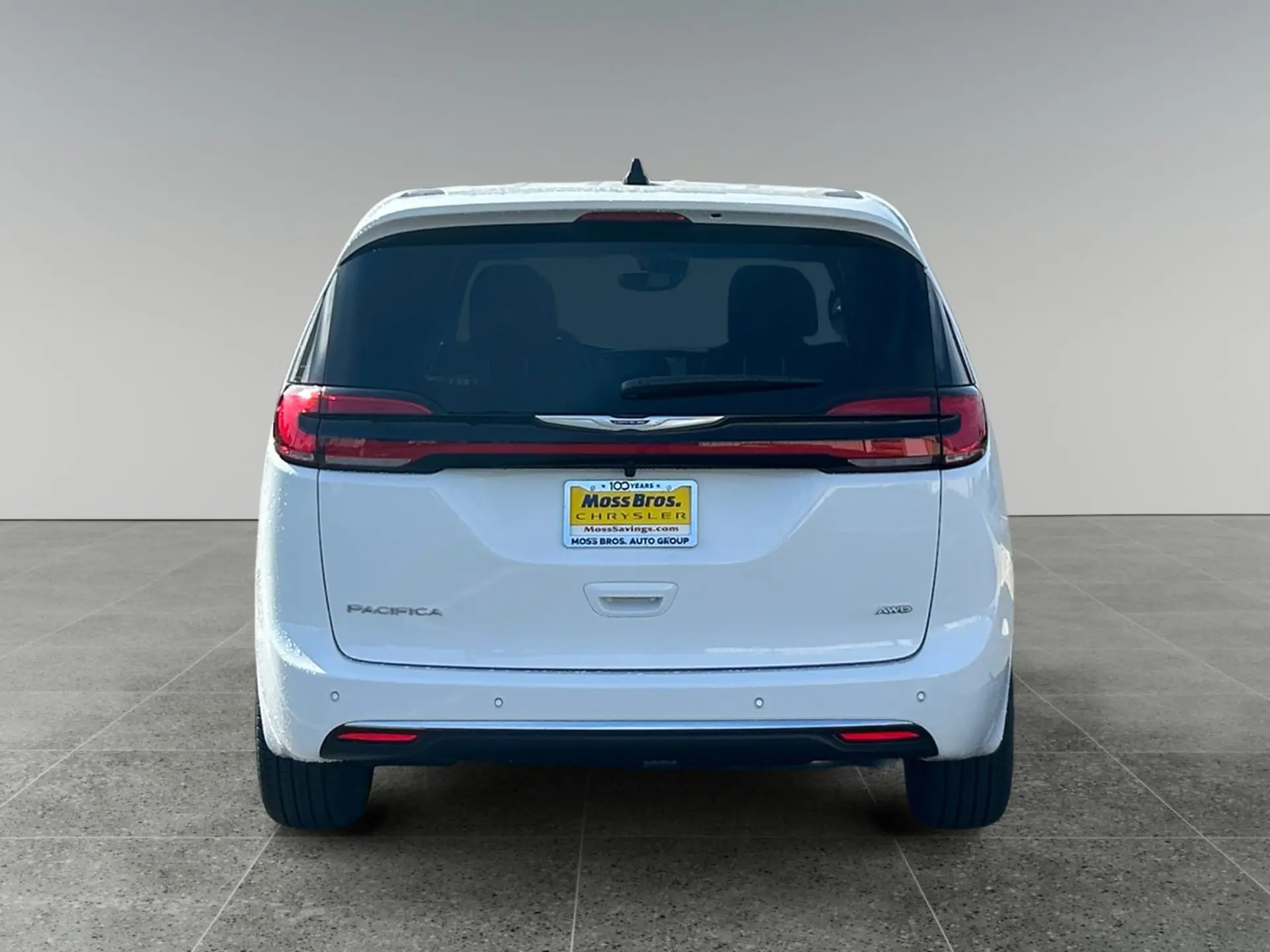 2026 Chrysler Pacifica Select AWD photo 4