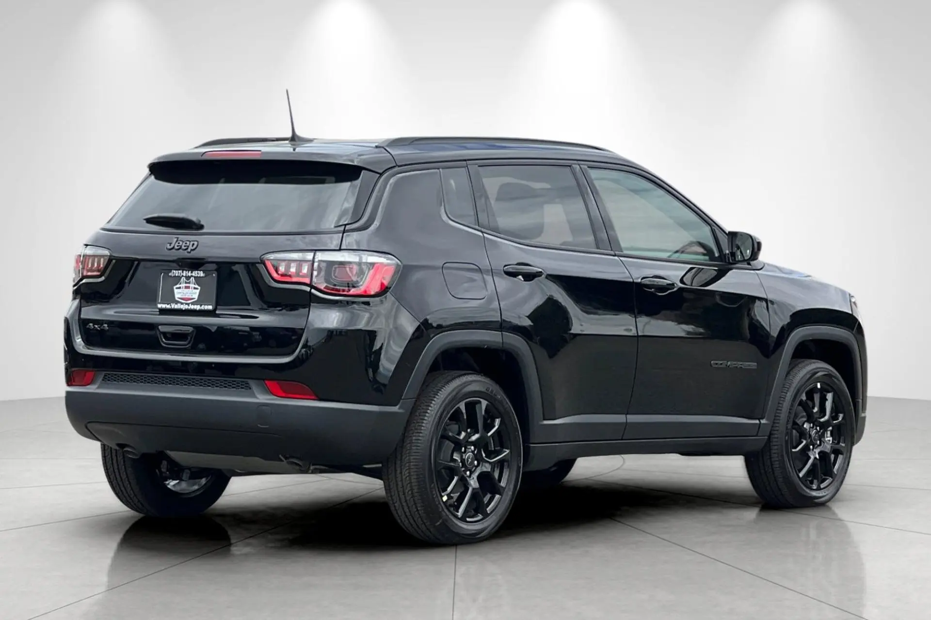 2026 Jeep Compass Altitude 4X4 photo 4