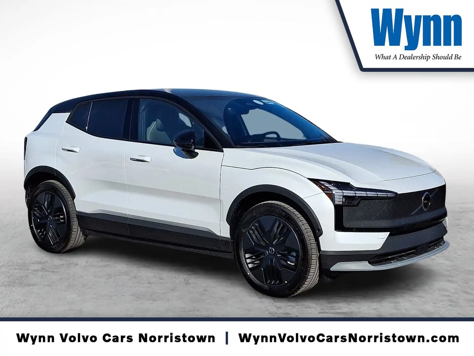2026 Volvo EX30 Twin Motor Cross Country Ultra's photo