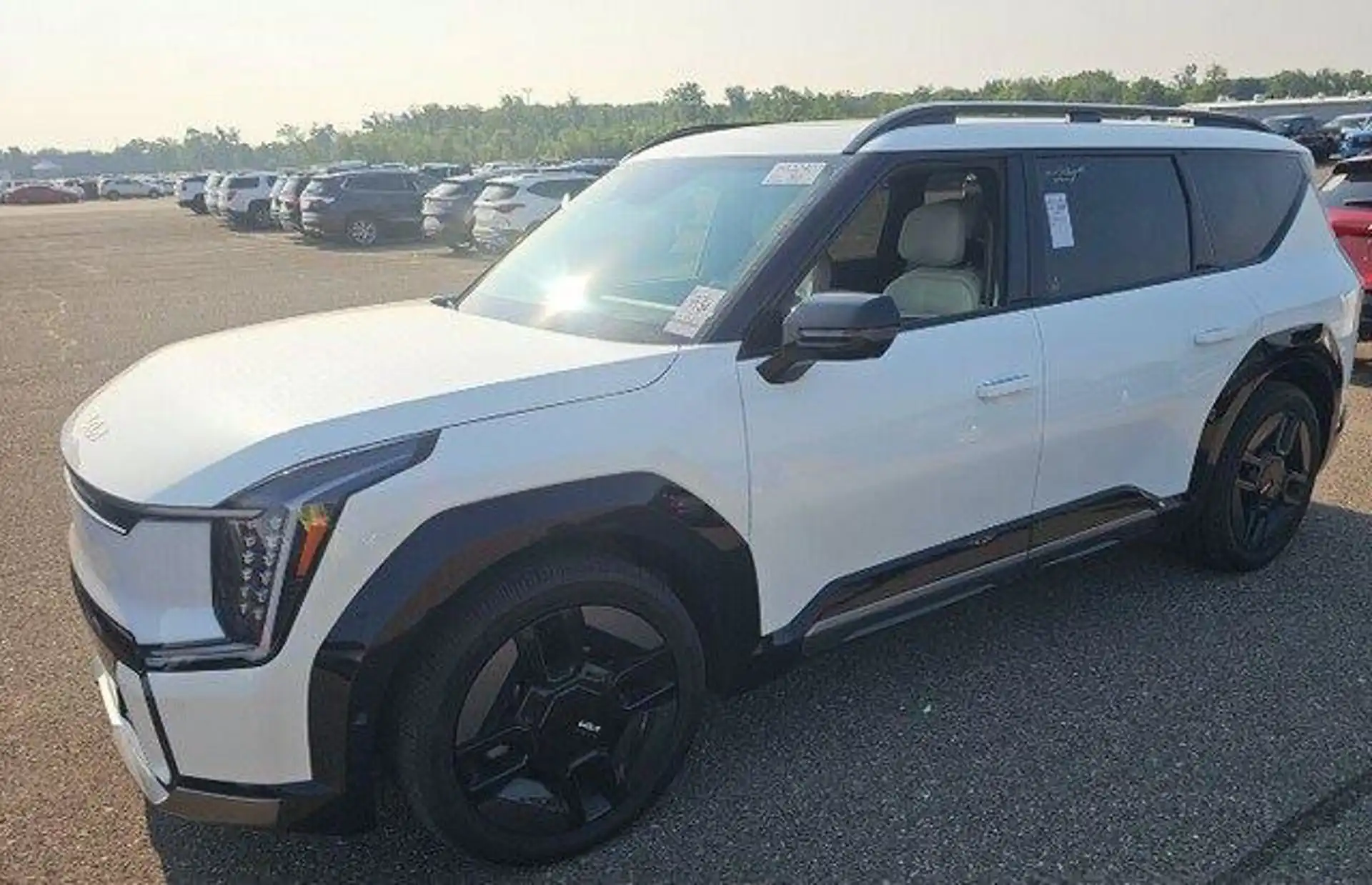 2024 Kia EV9 GT-Line AWD's photo