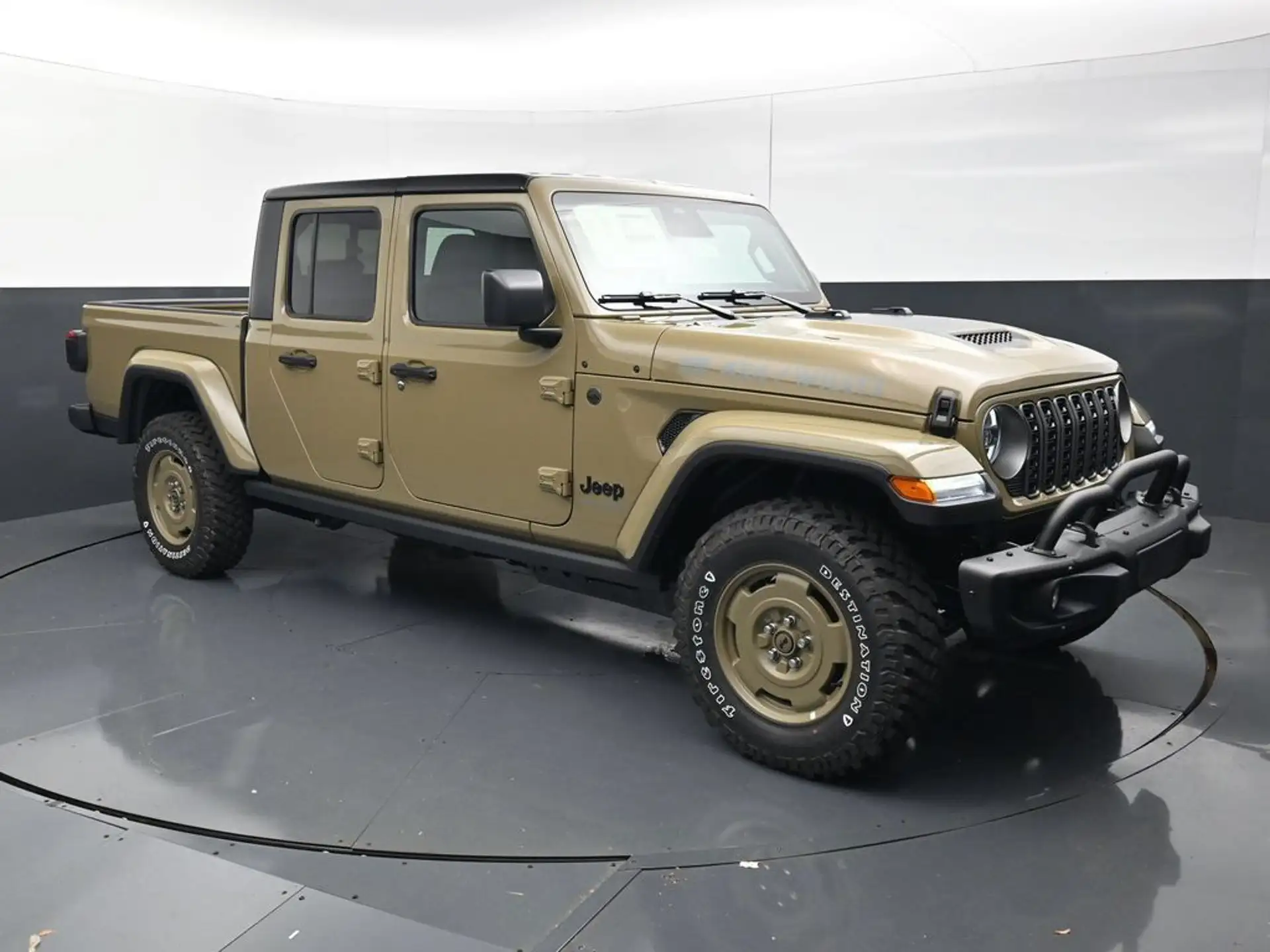 2026 Jeep Gladiator Willys 41 Auto's photo