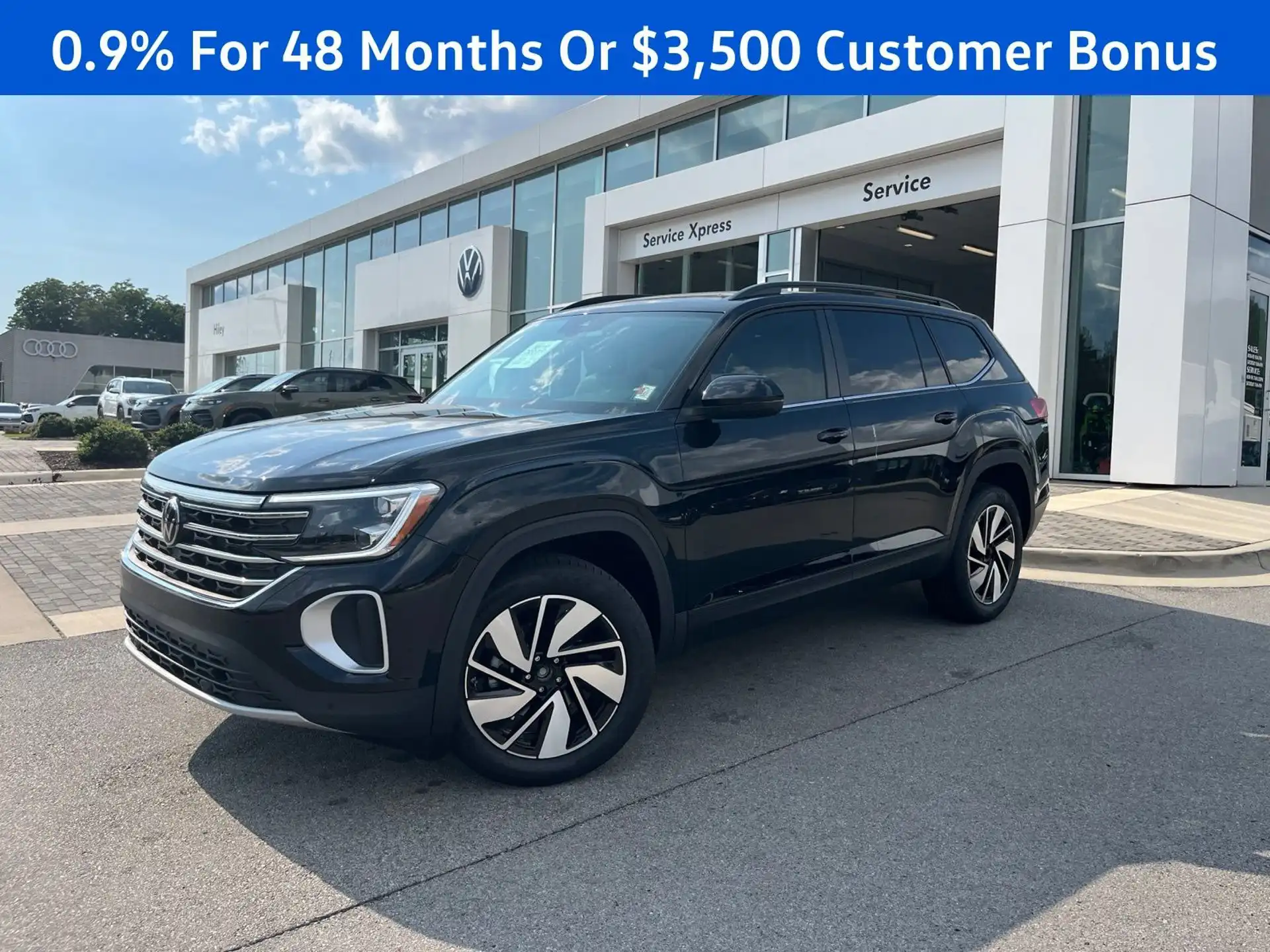 2026 Volkswagen Atlas 2.0T SE w/Tech's photo