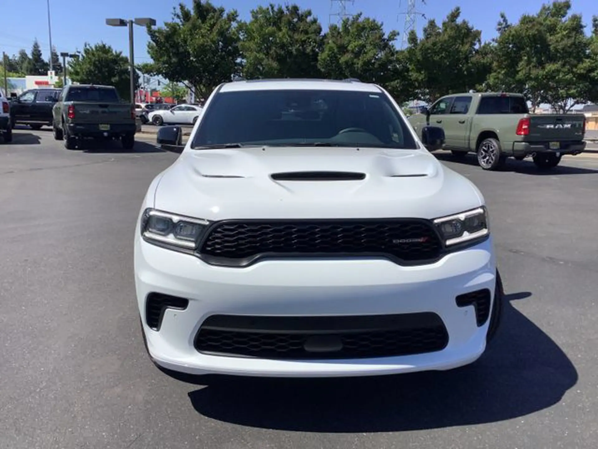2026 Dodge Durango GT HEMI Plus V8 AWD photo 4