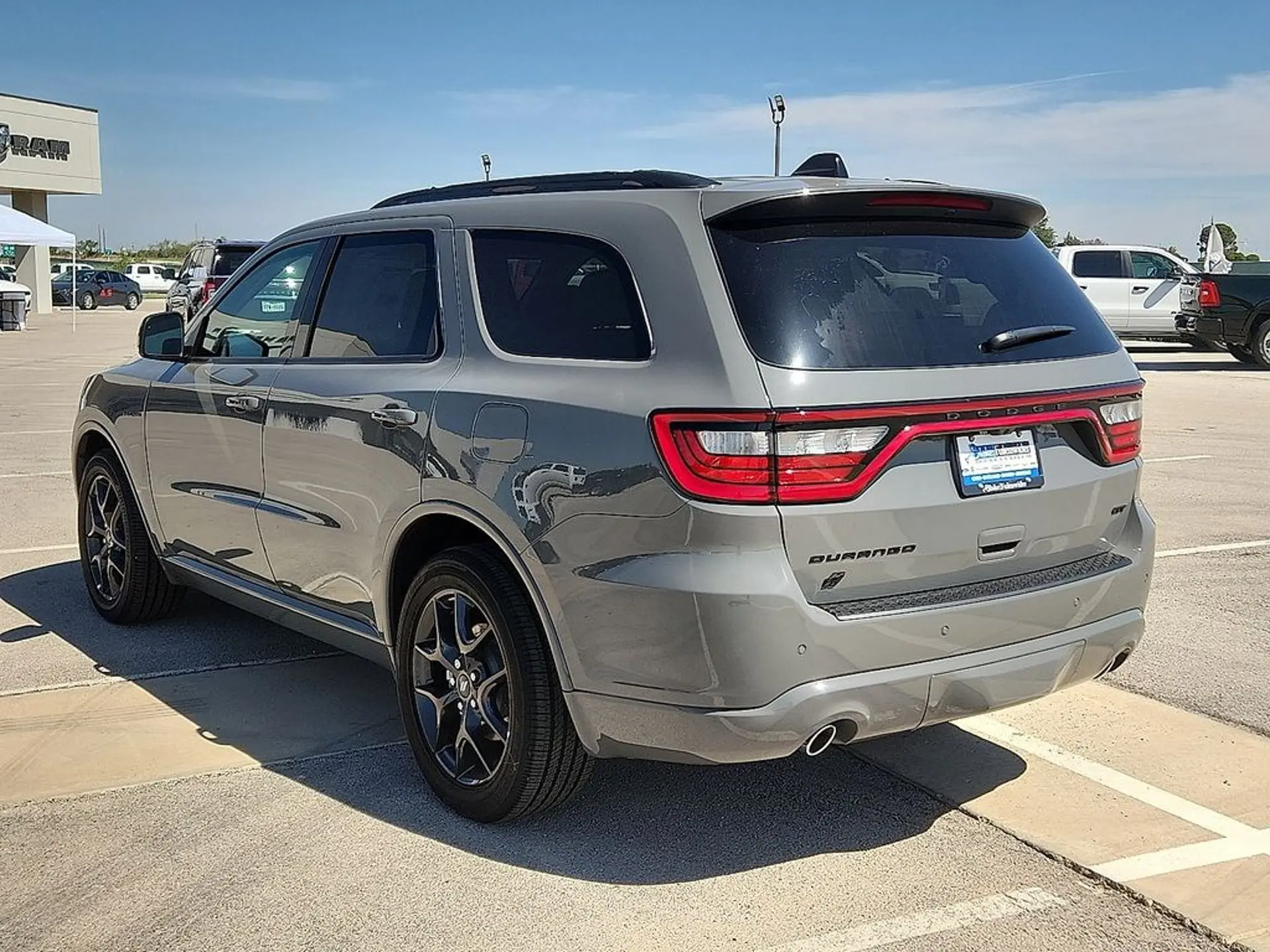 2026 Dodge Durango GT HEMI Plus V8 AWD photo 3