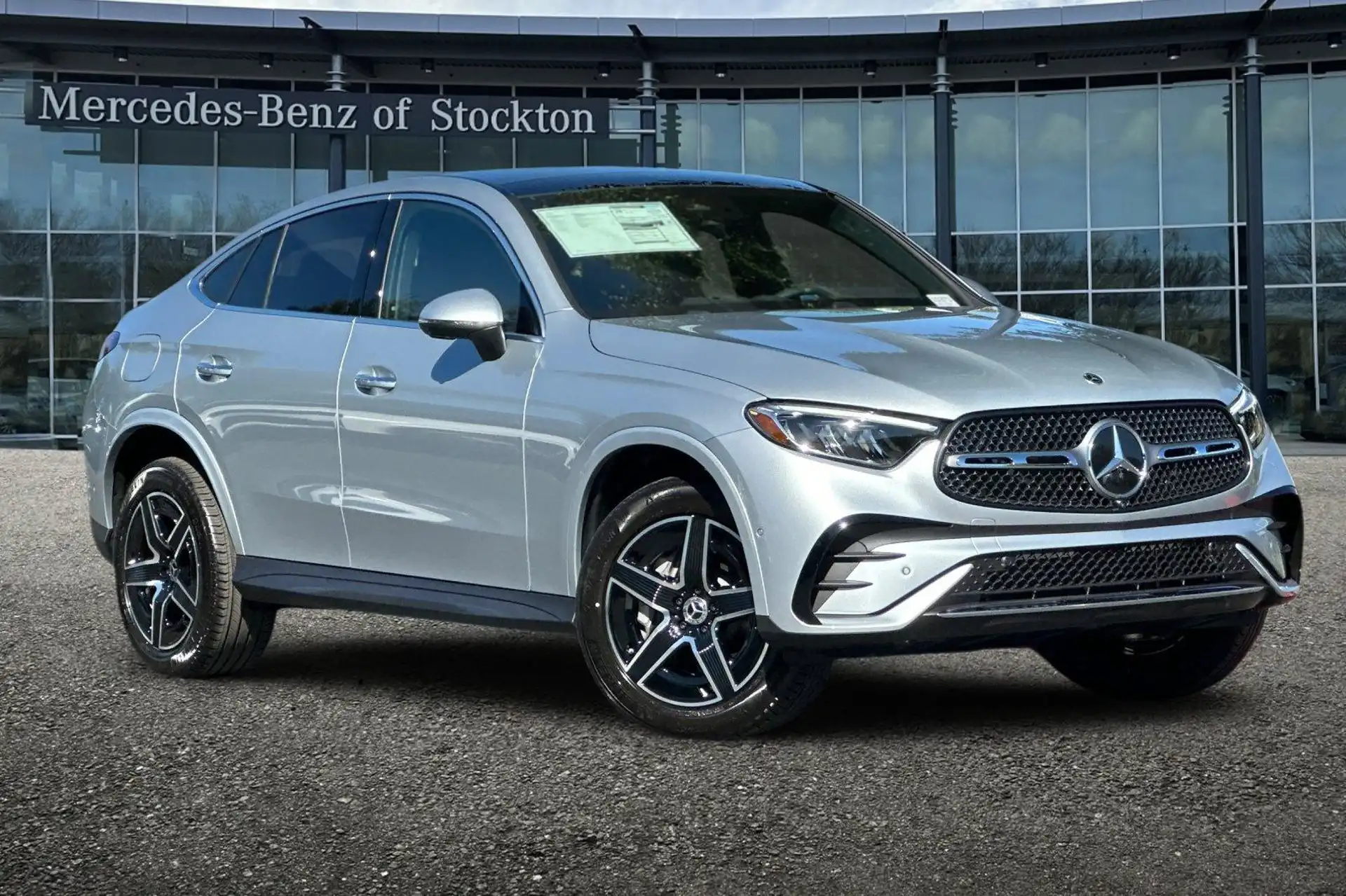 2026 Mercedes-Benz GLC GLC 300 4MATIC's photo