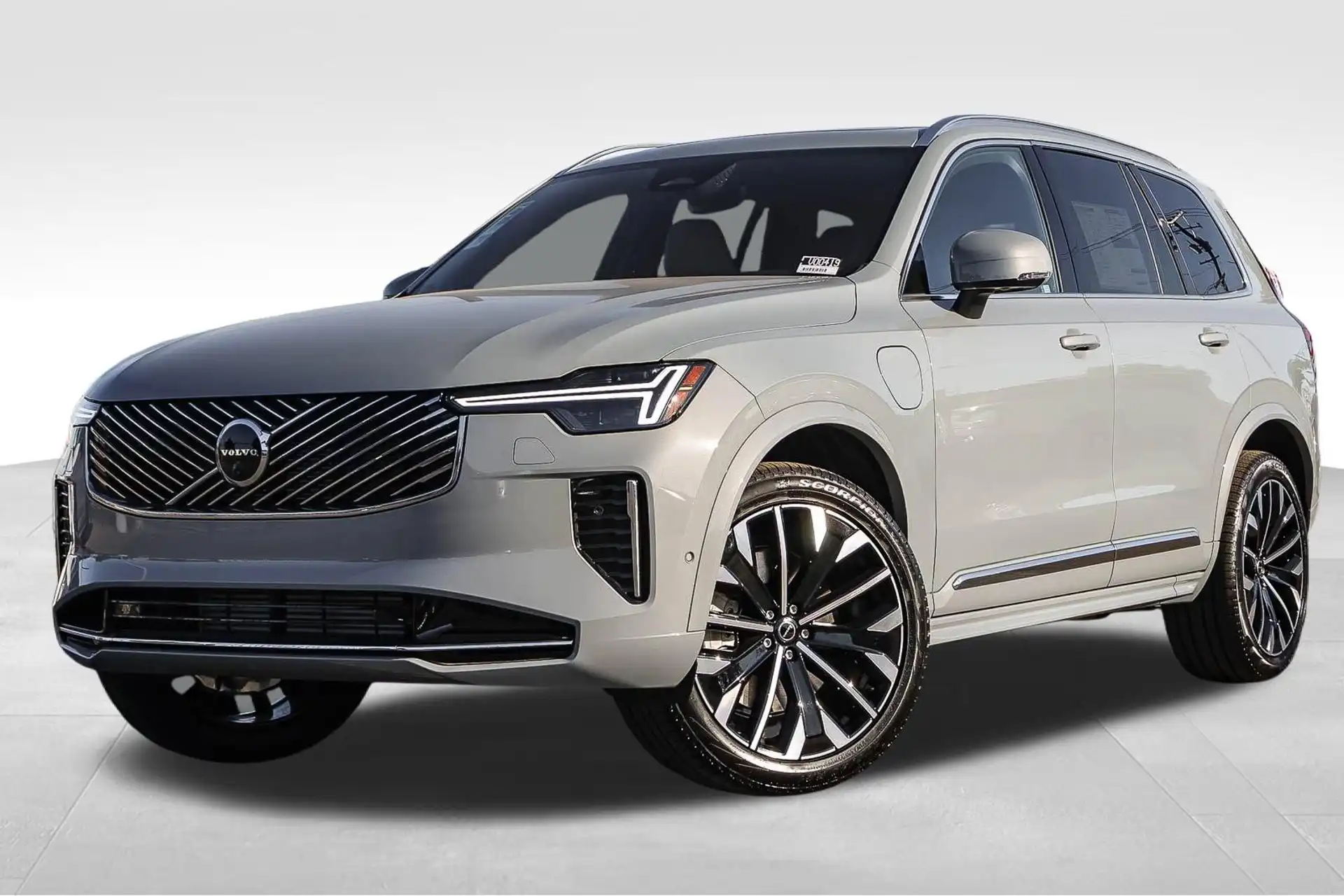 2026 Volvo XC90 T8 Recharge Plus Bright 7-Seat 4WD's photo