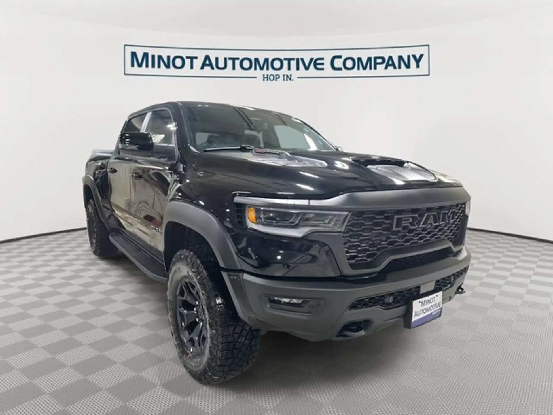 2026 RAM 1500 RHO 4x4 Crew Cab 5'7's photo