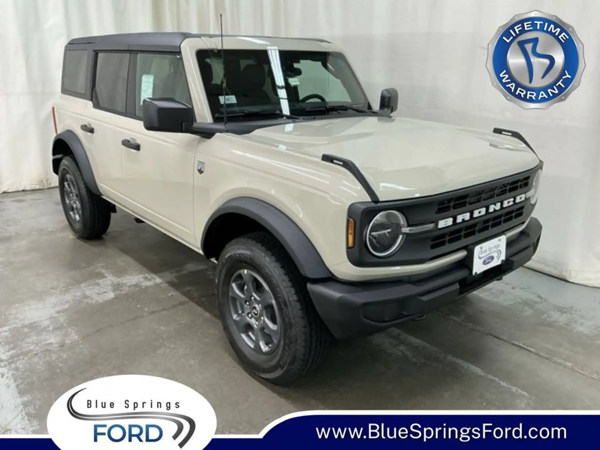 2026 Ford Bronco Big Bend 4x4's photo