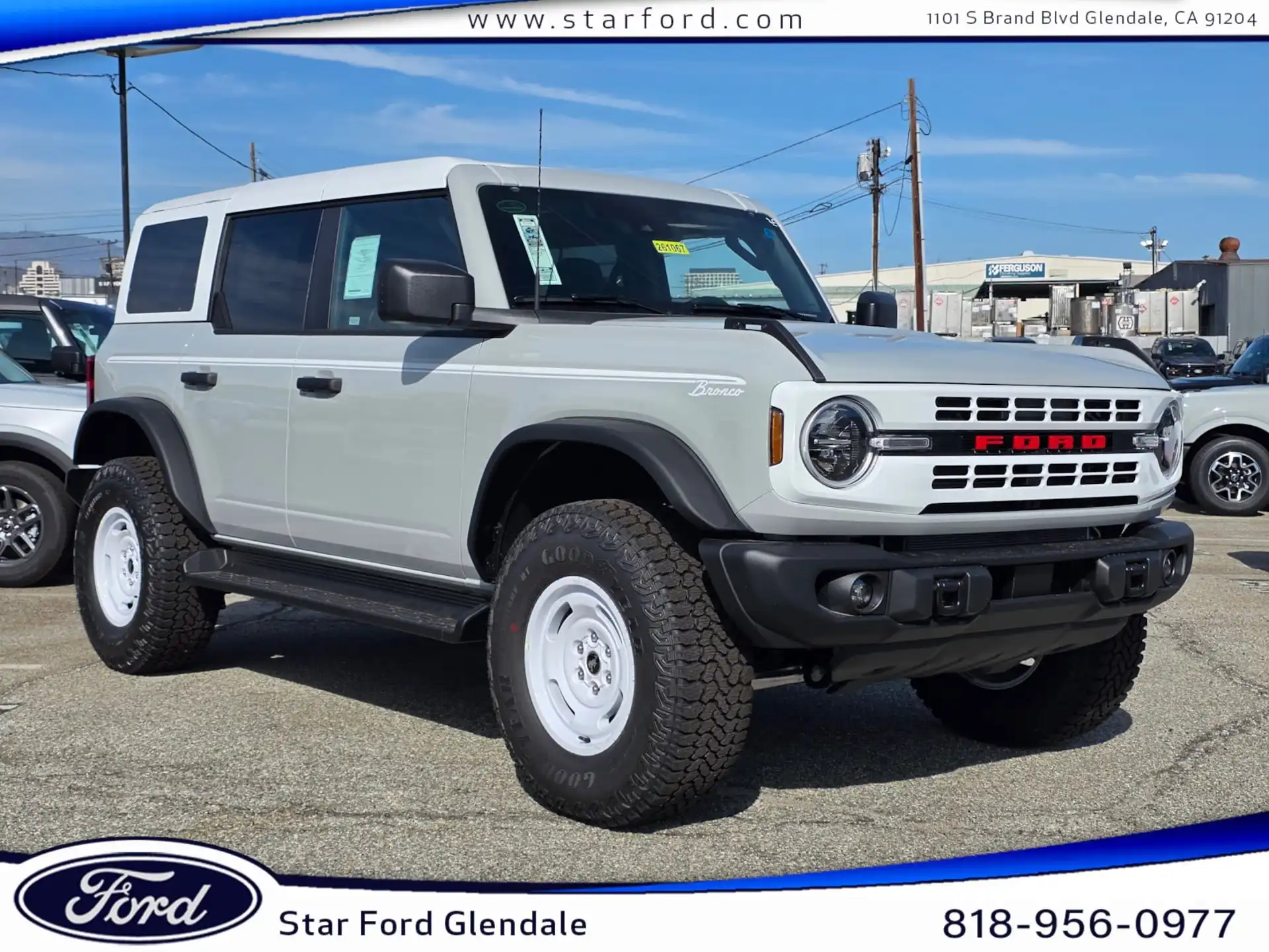 2026 Ford Bronco Heritage Edition 4x4's photo