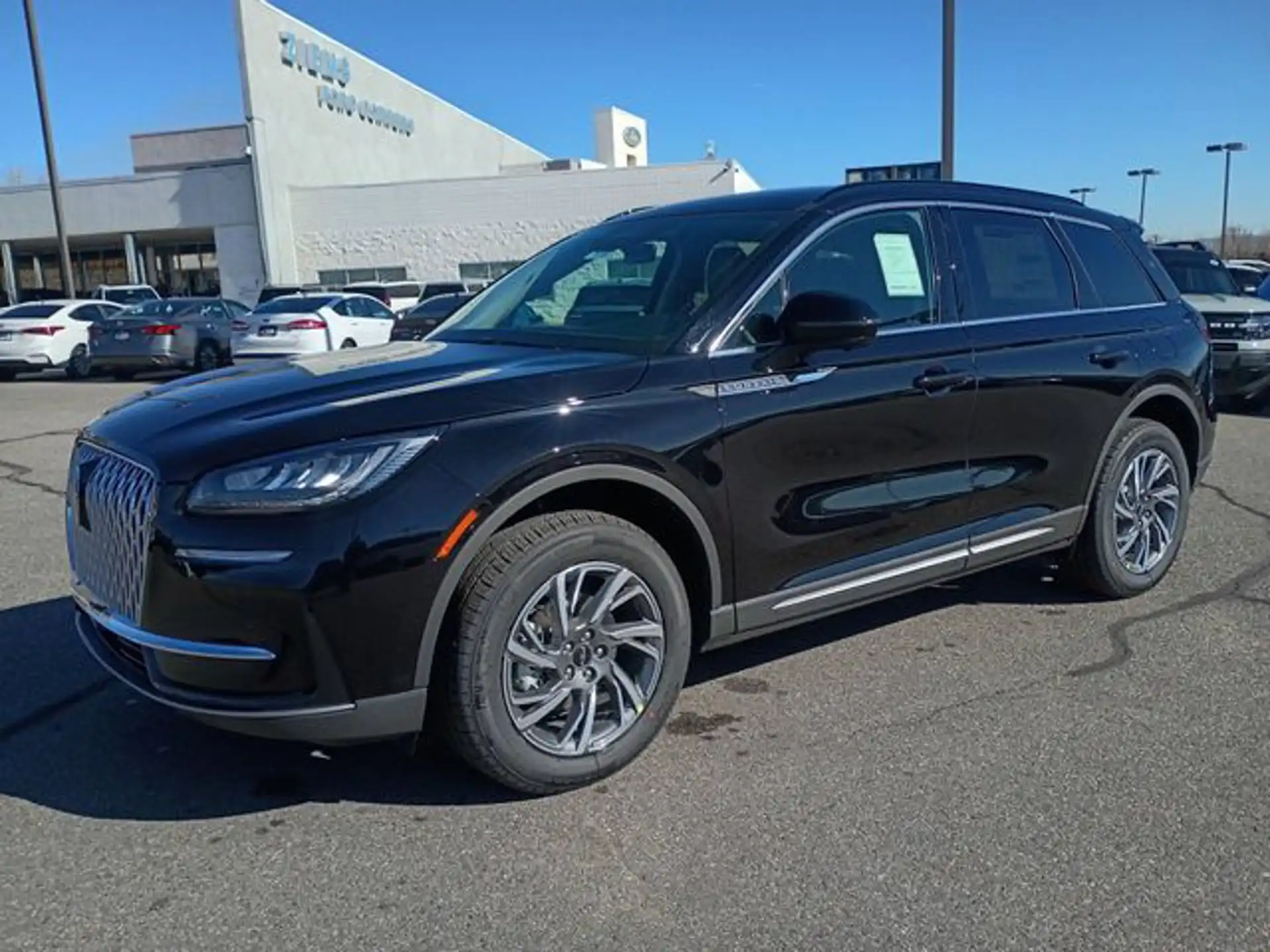 2026 Lincoln Corsair Premiere AWD's photo