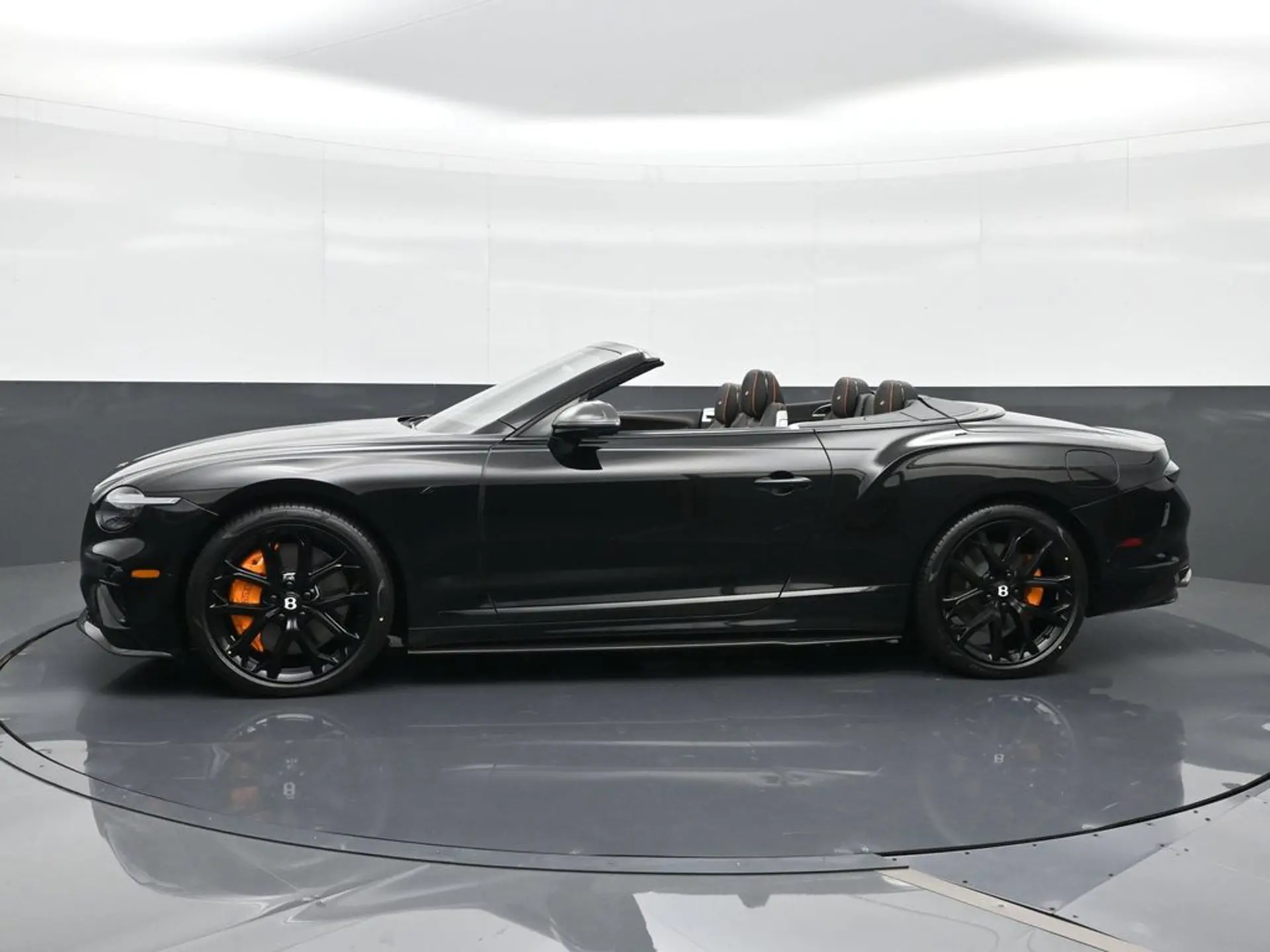 2026 Bentley Continental GT undefined photo 5