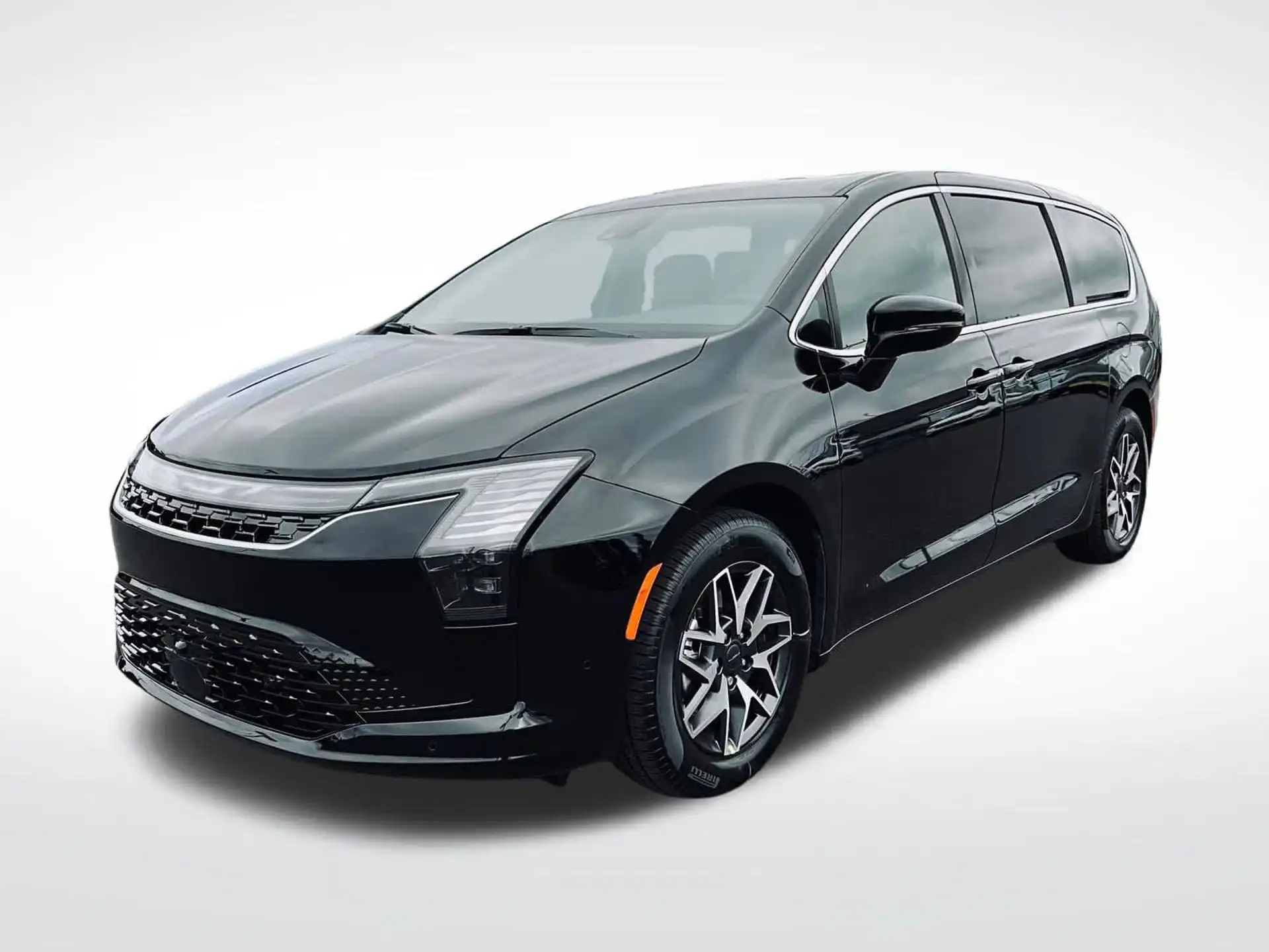 2027 Chrysler Pacifica Limited's photo
