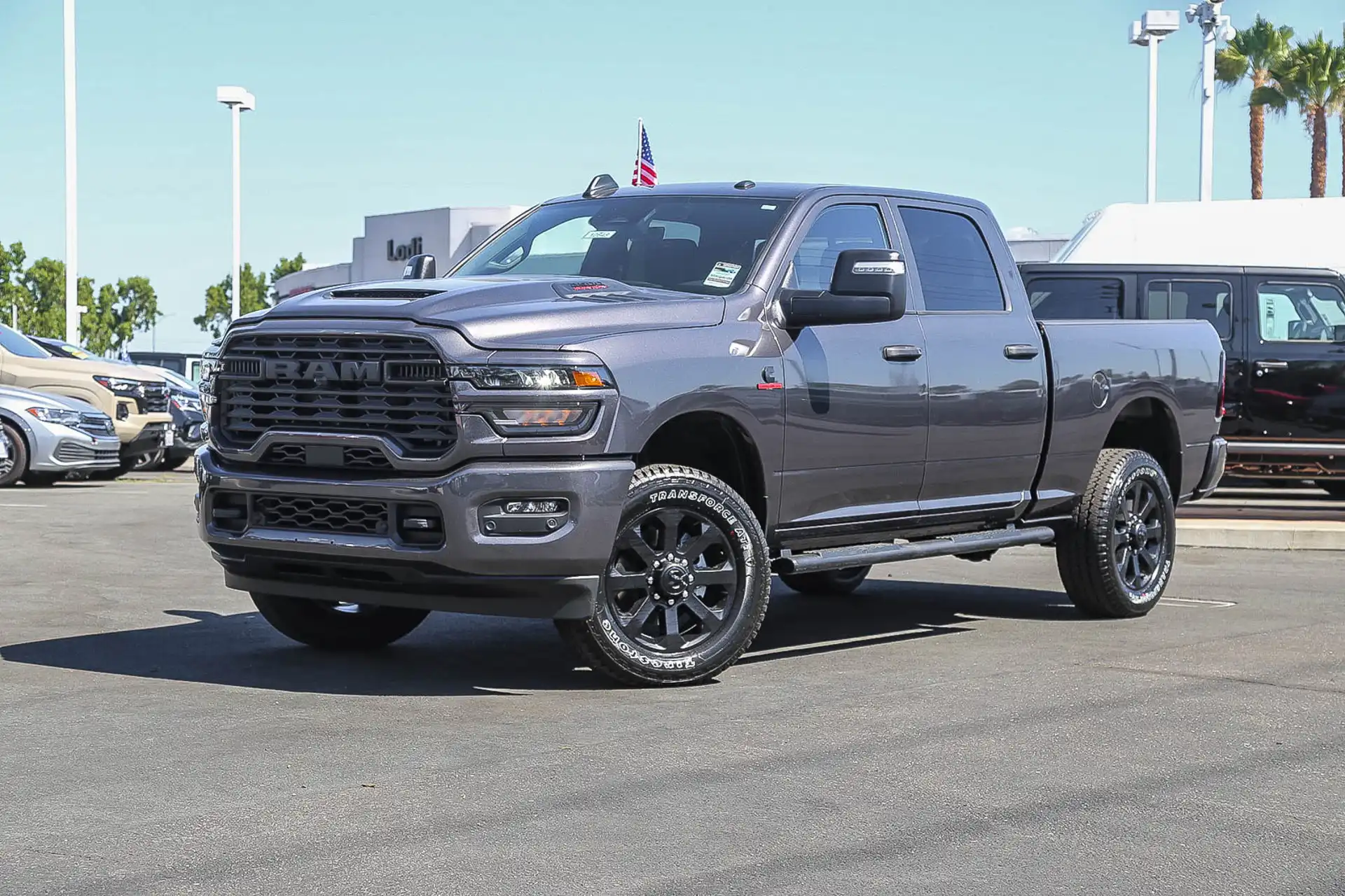 2026 RAM 2500 Tradesman/Black Express 4X4 Crew Cab SWB's photo