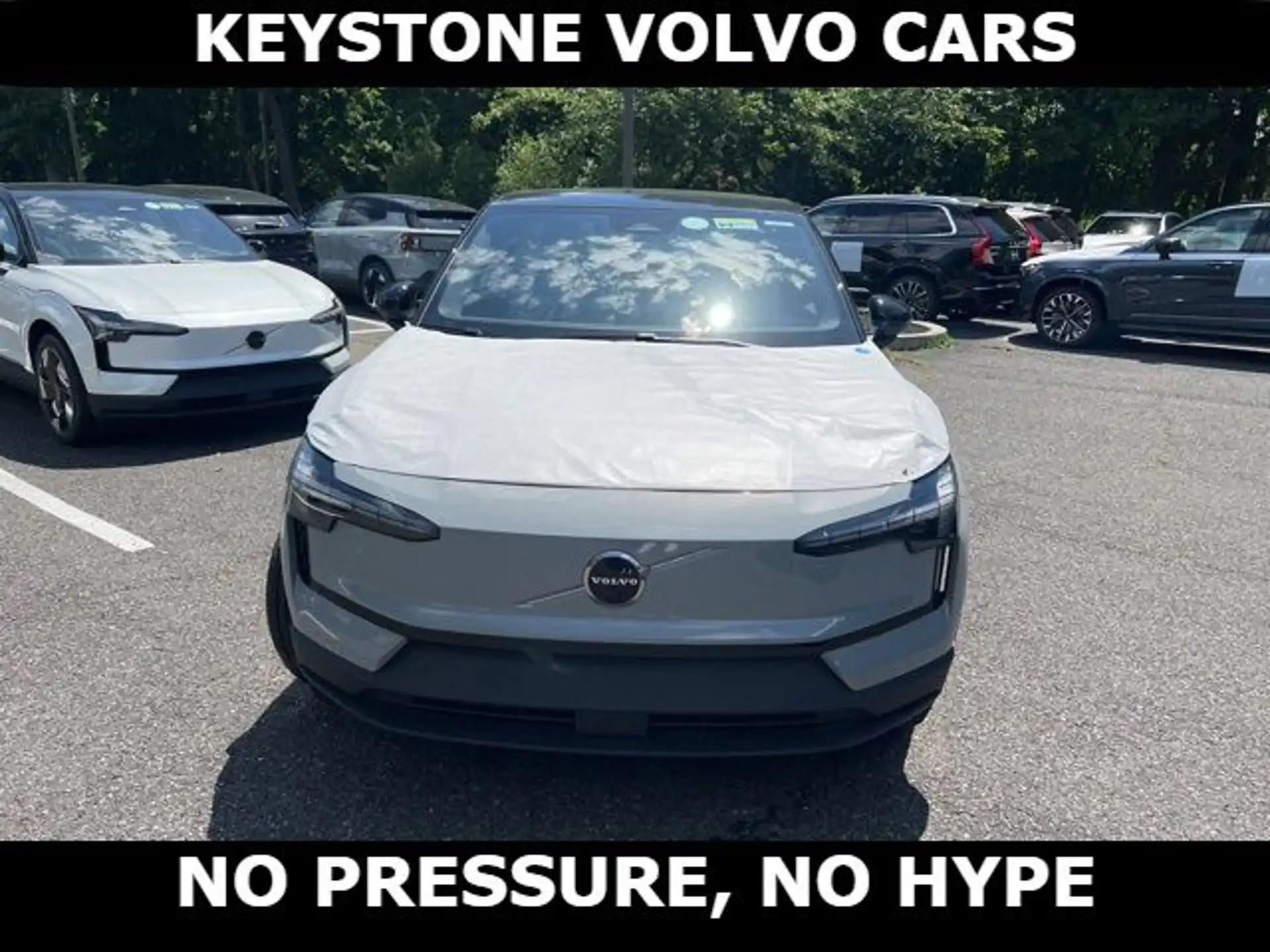 2026 Volvo EX30 Twin Motor Performance Ultra's photo
