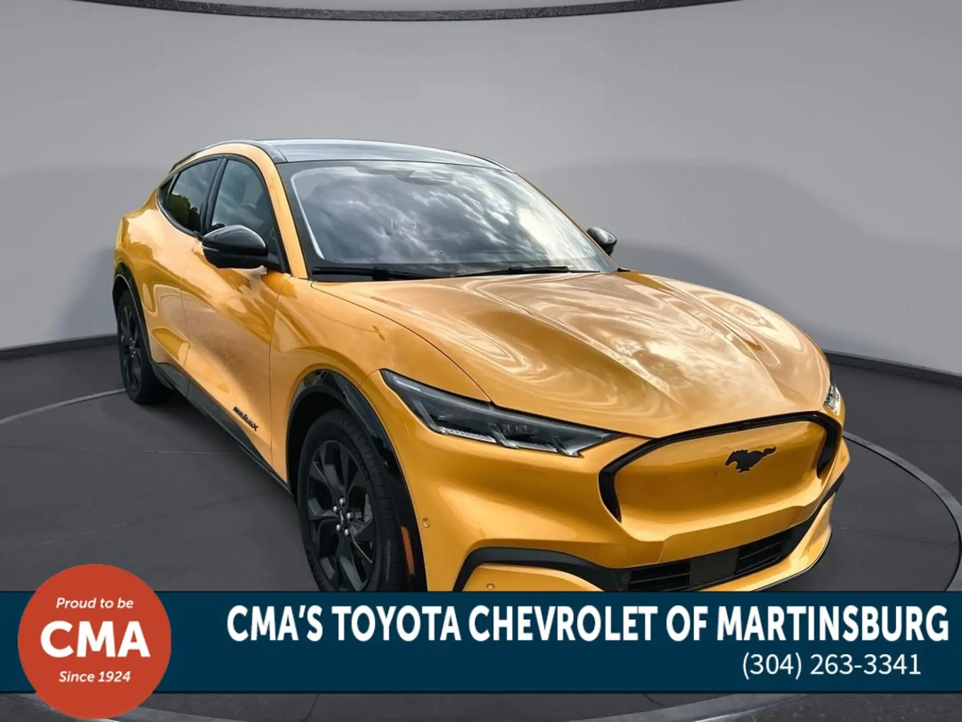 2023 Ford Mustang-Mach-e Premium's photo