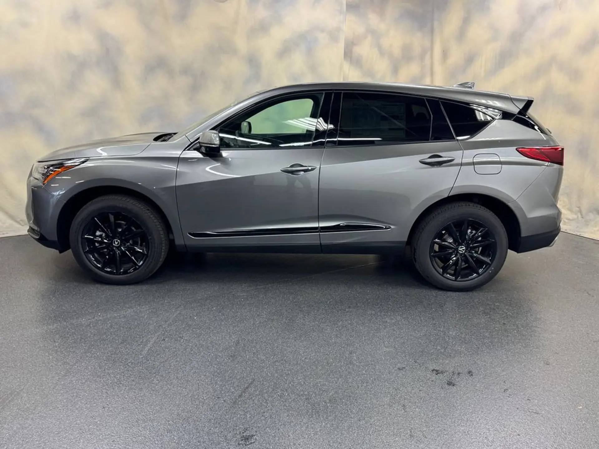 2026 Acura RDX SH-AWD photo 3