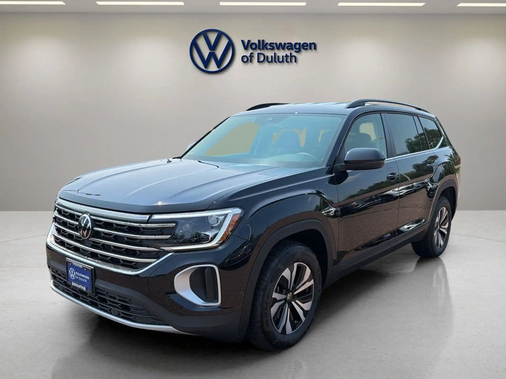 2026 Volkswagen Atlas 2.0T SE 4MOTION's photo