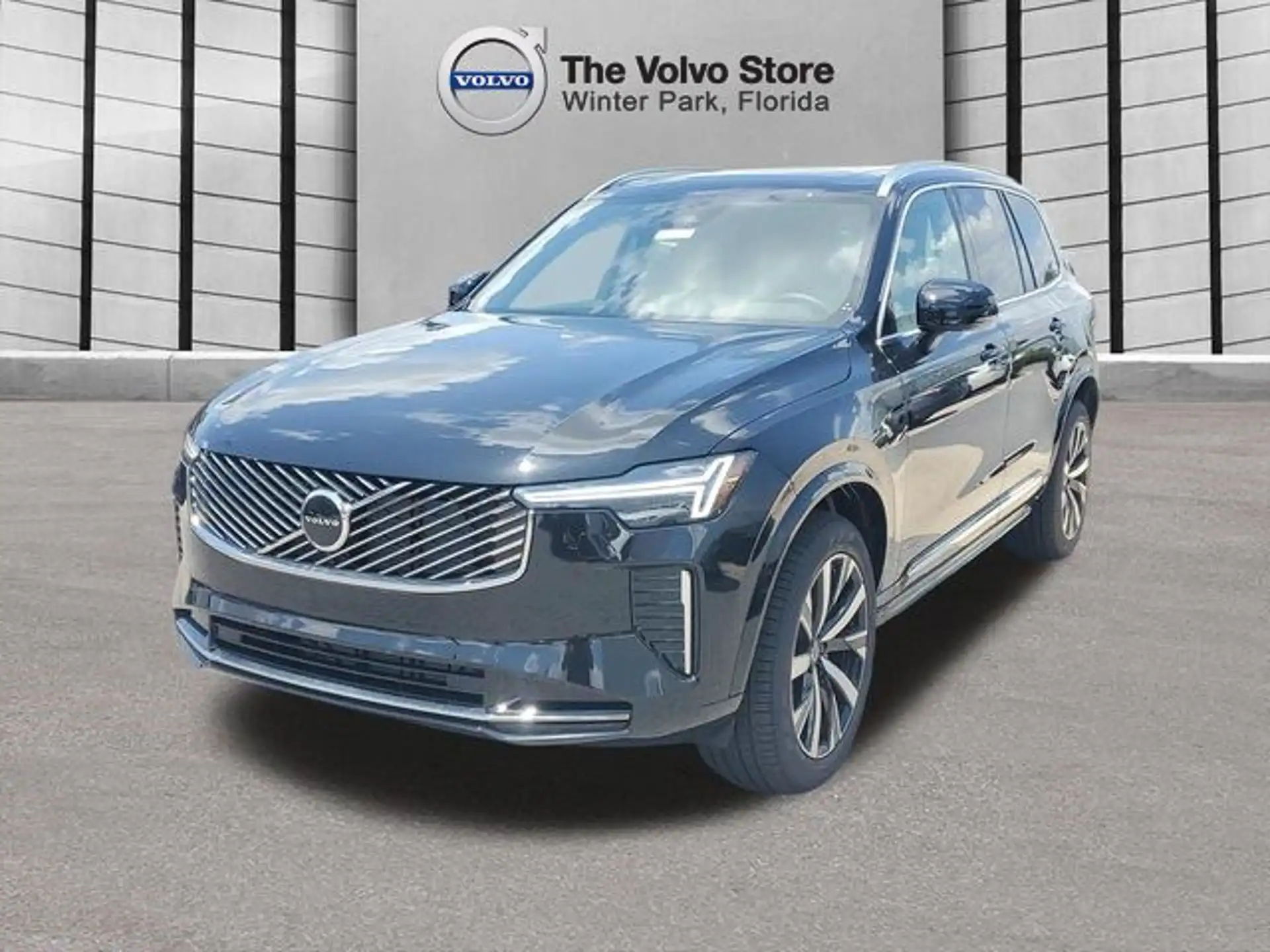2026 Volvo XC90 B6 Core Bright 4WD's photo
