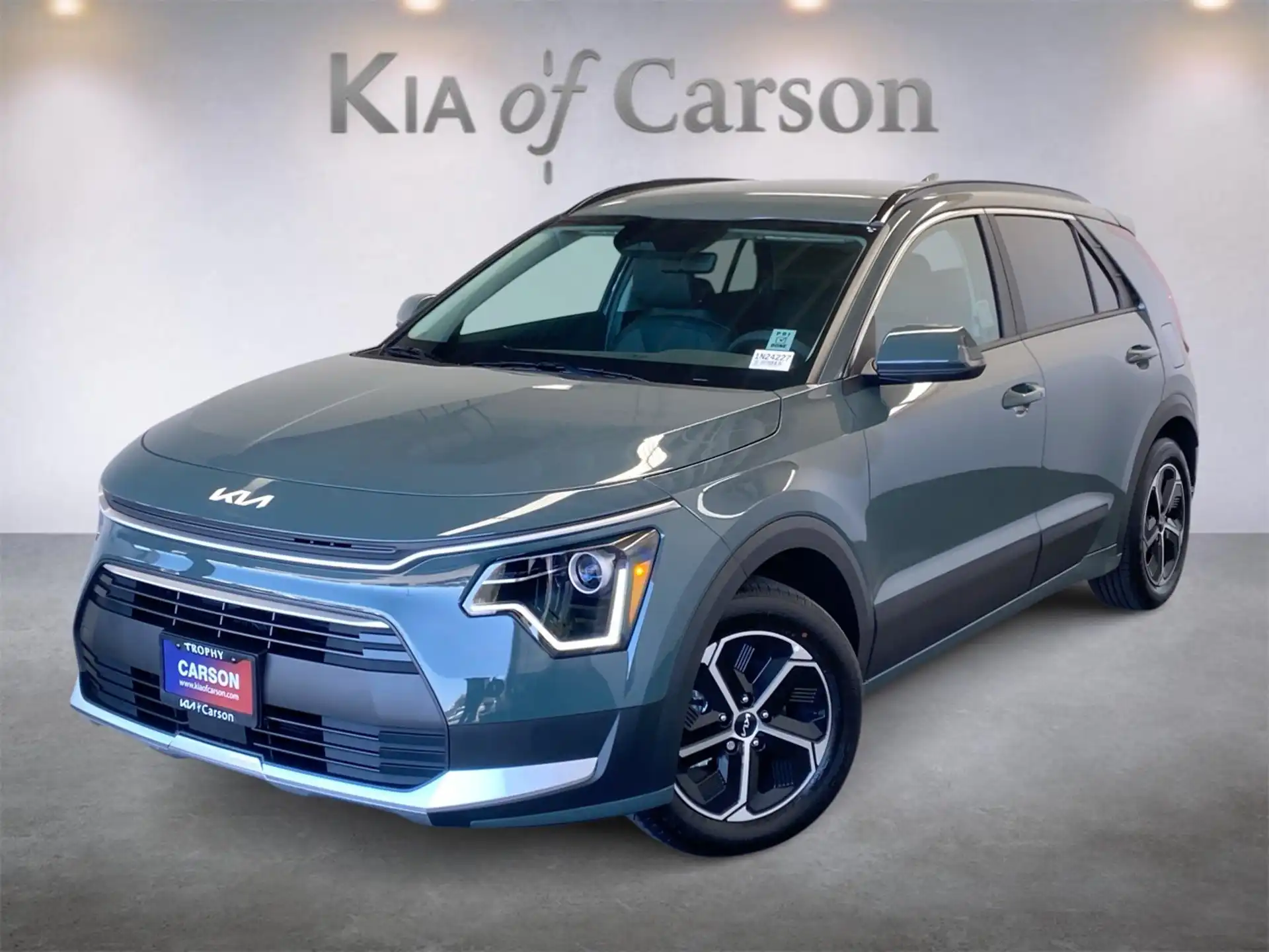 2026 Kia Niro EX HEV's photo