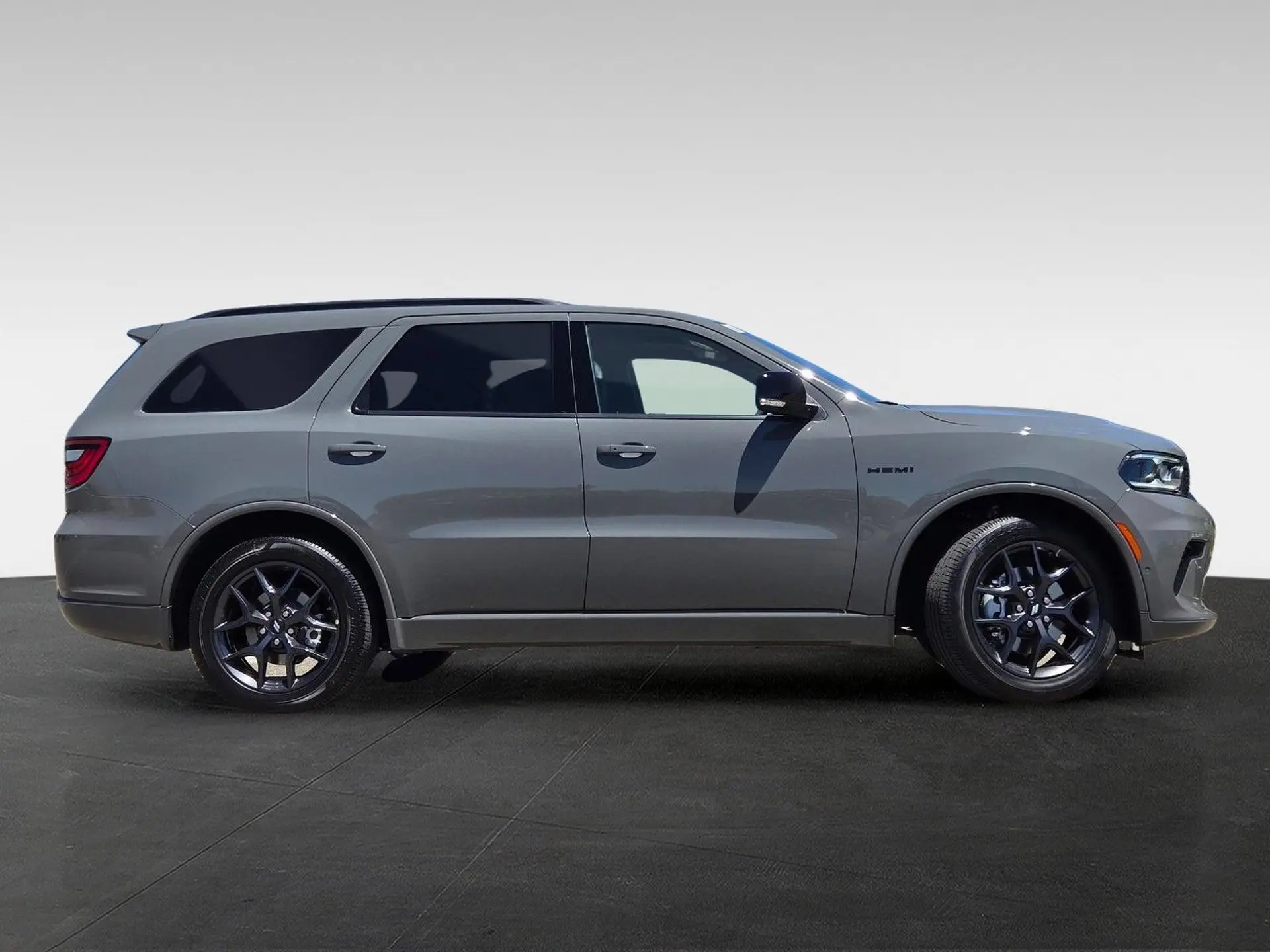 2026 Dodge Durango GT HEMI Plus V8 AWD photo 3