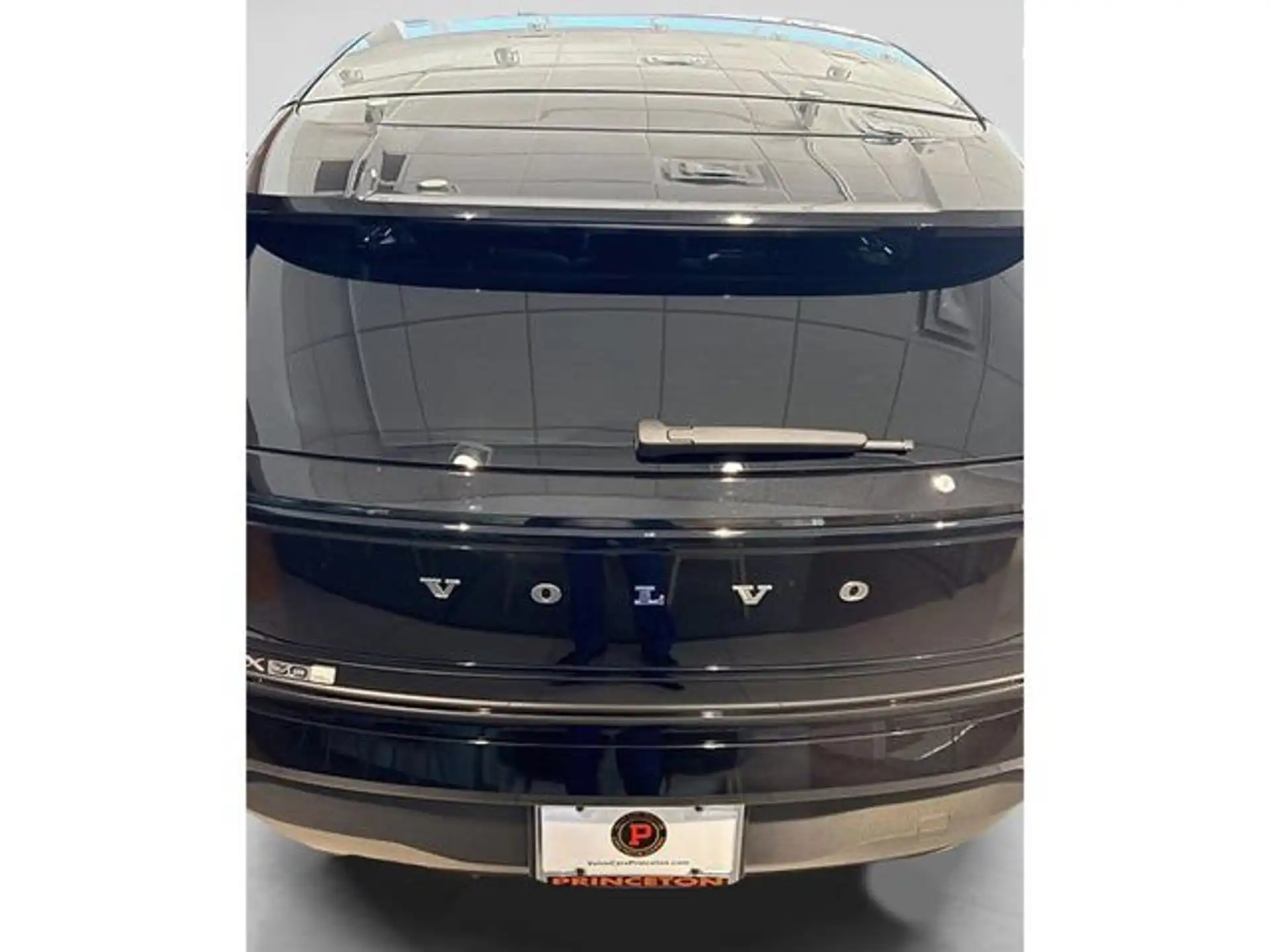 2026 Volvo EX30 Twin Motor Performance Plus's photo