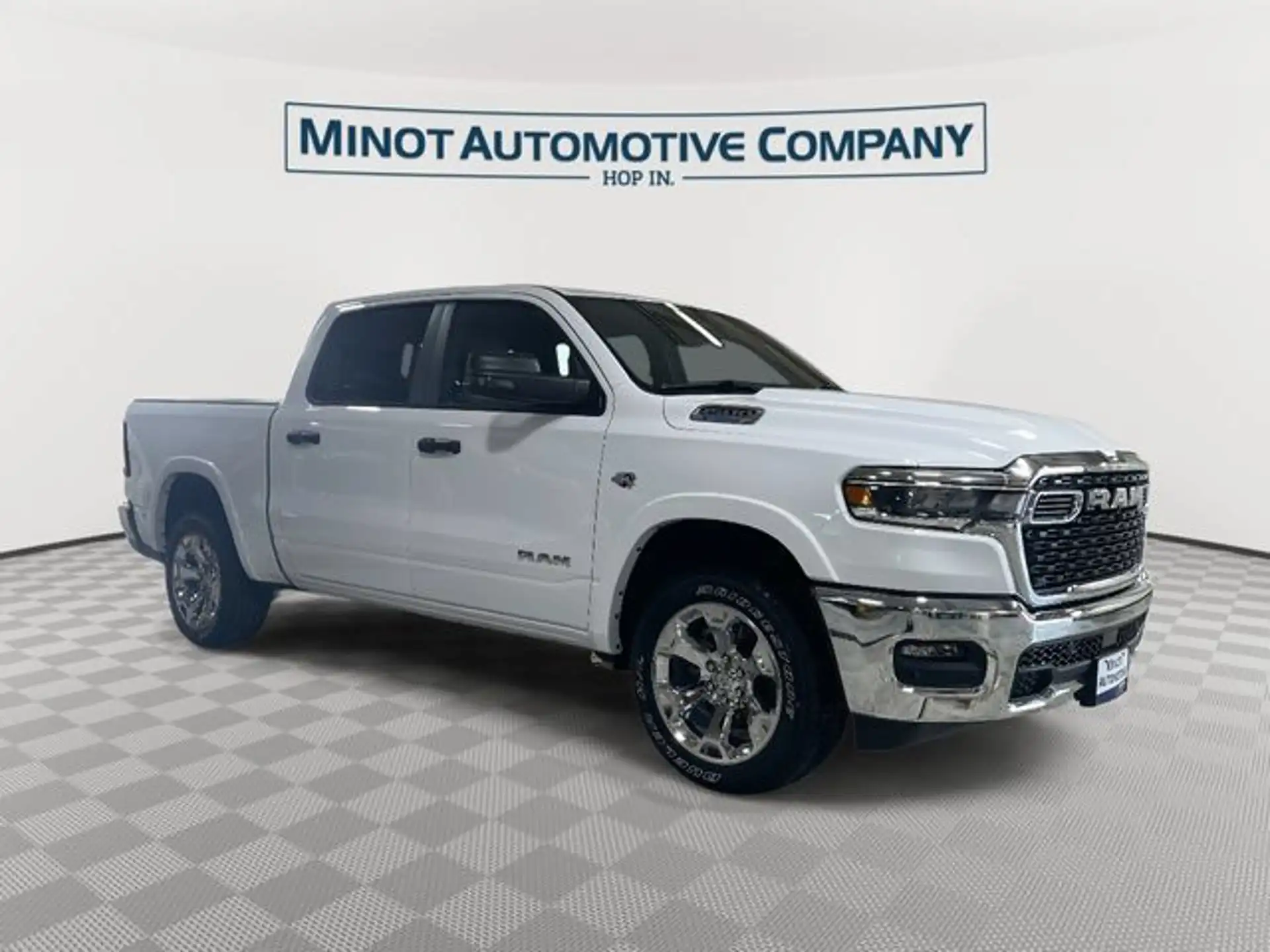 2026 RAM 1500 Big Horn/Lone Star 4x4 Crew Cab 5'7's photo