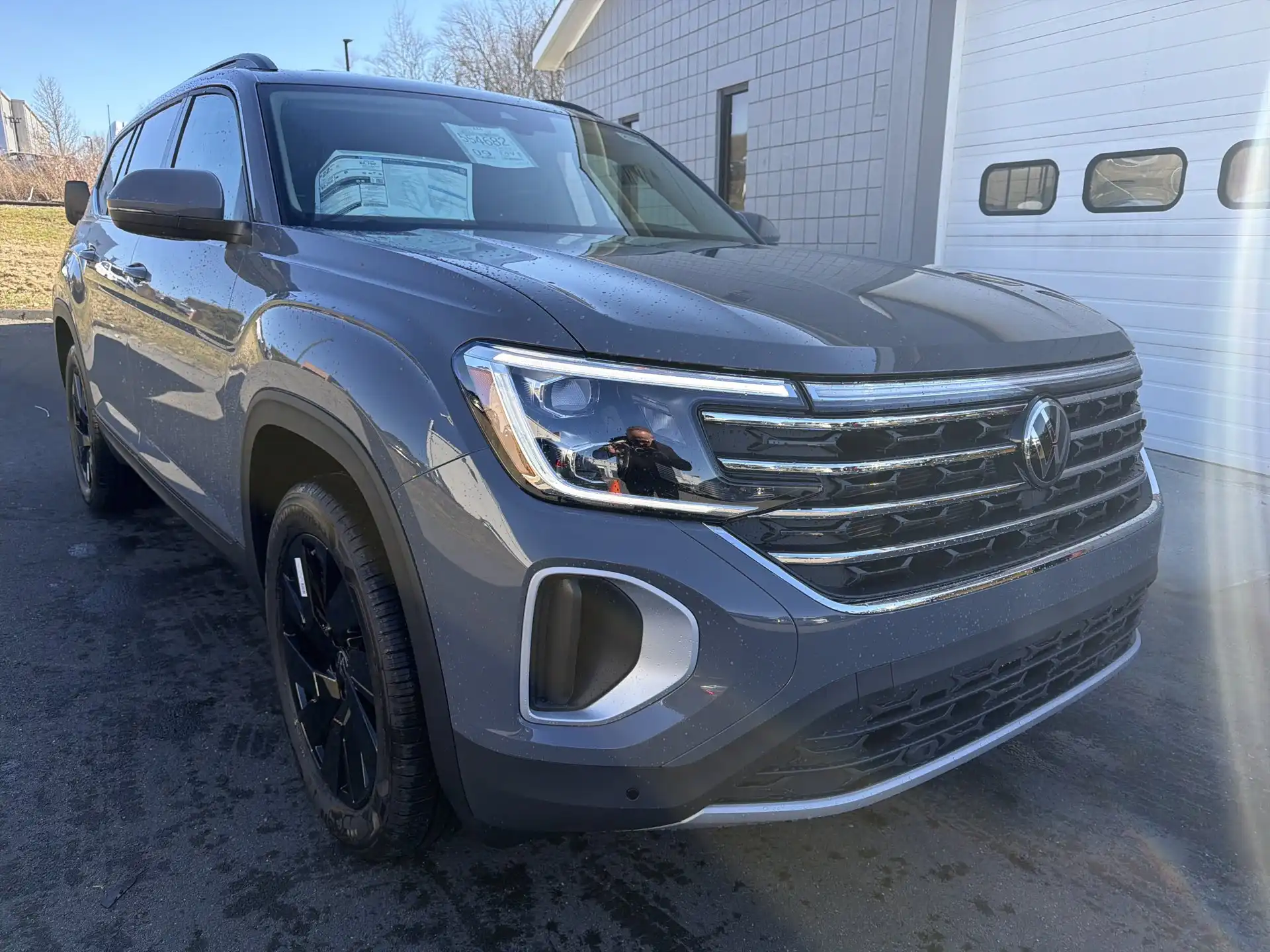 2026 Volkswagen Atlas 2.0T SE w/Tech 4MOTION's photo